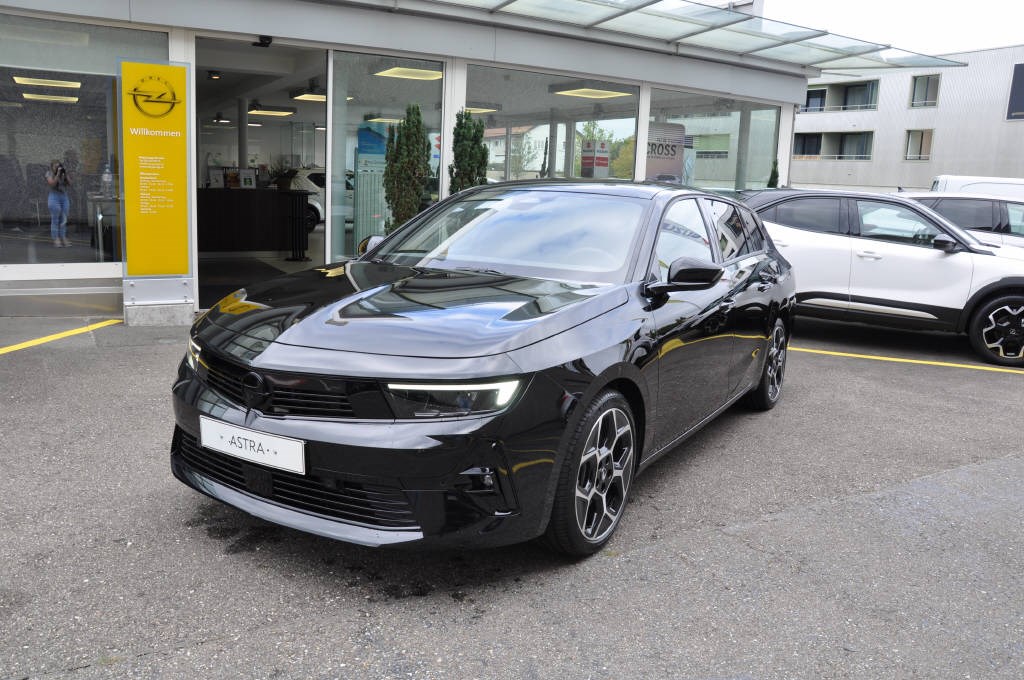 OPEL Astra Sports Tourer 1.6 T PHEV GS