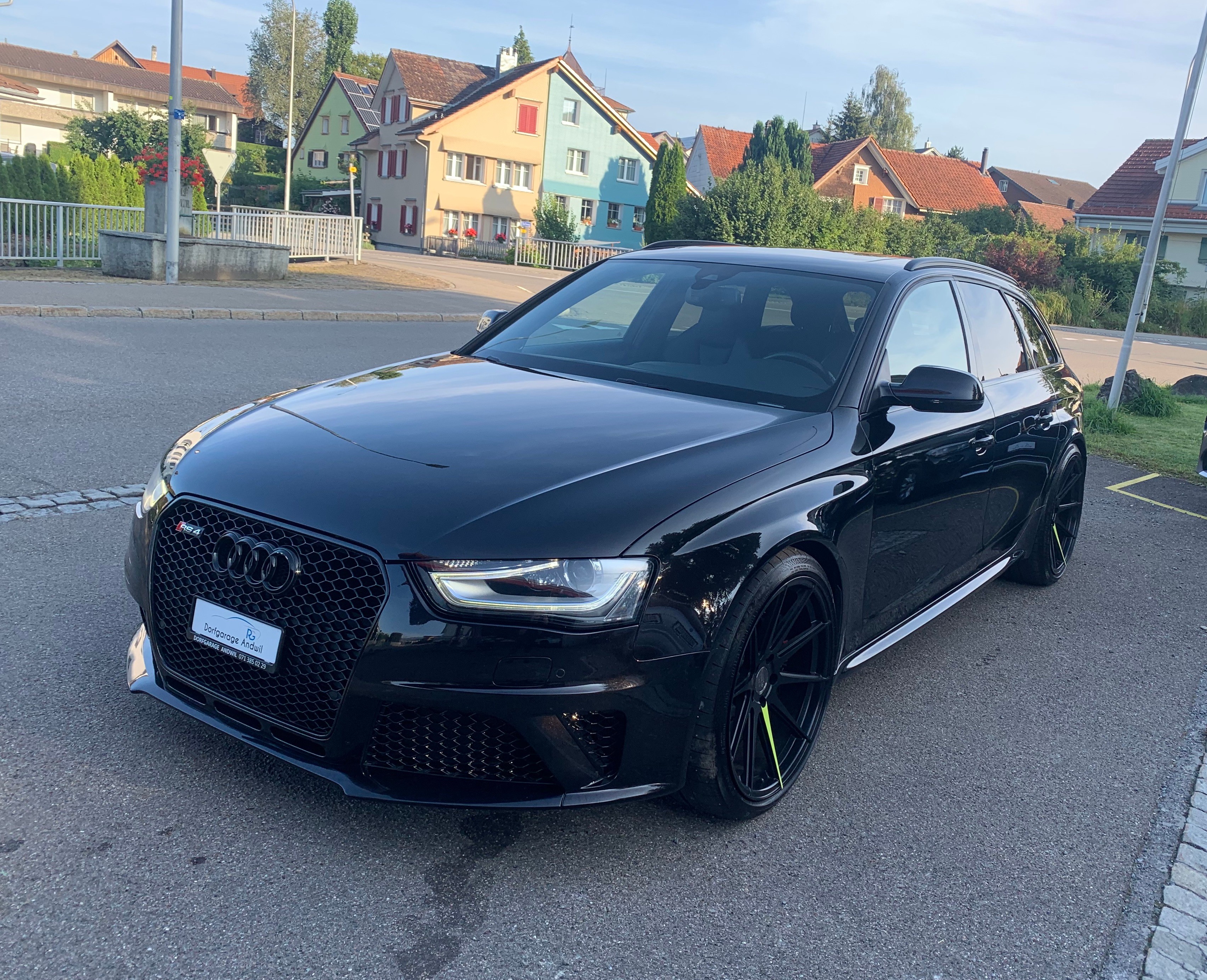 AUDI RS4 Avant 4.2 FSI V8