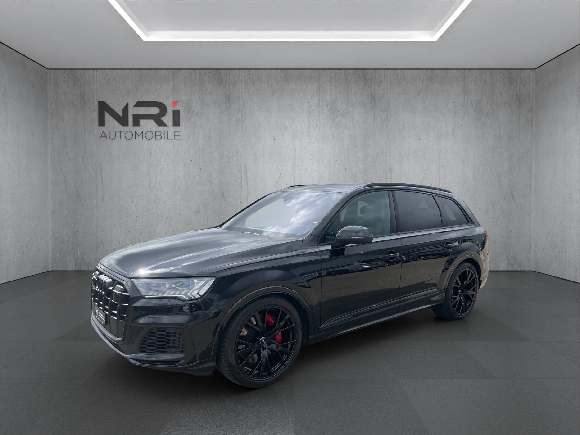 AUDI SQ7 4.0 V8 TFSI quattro T-Tronic