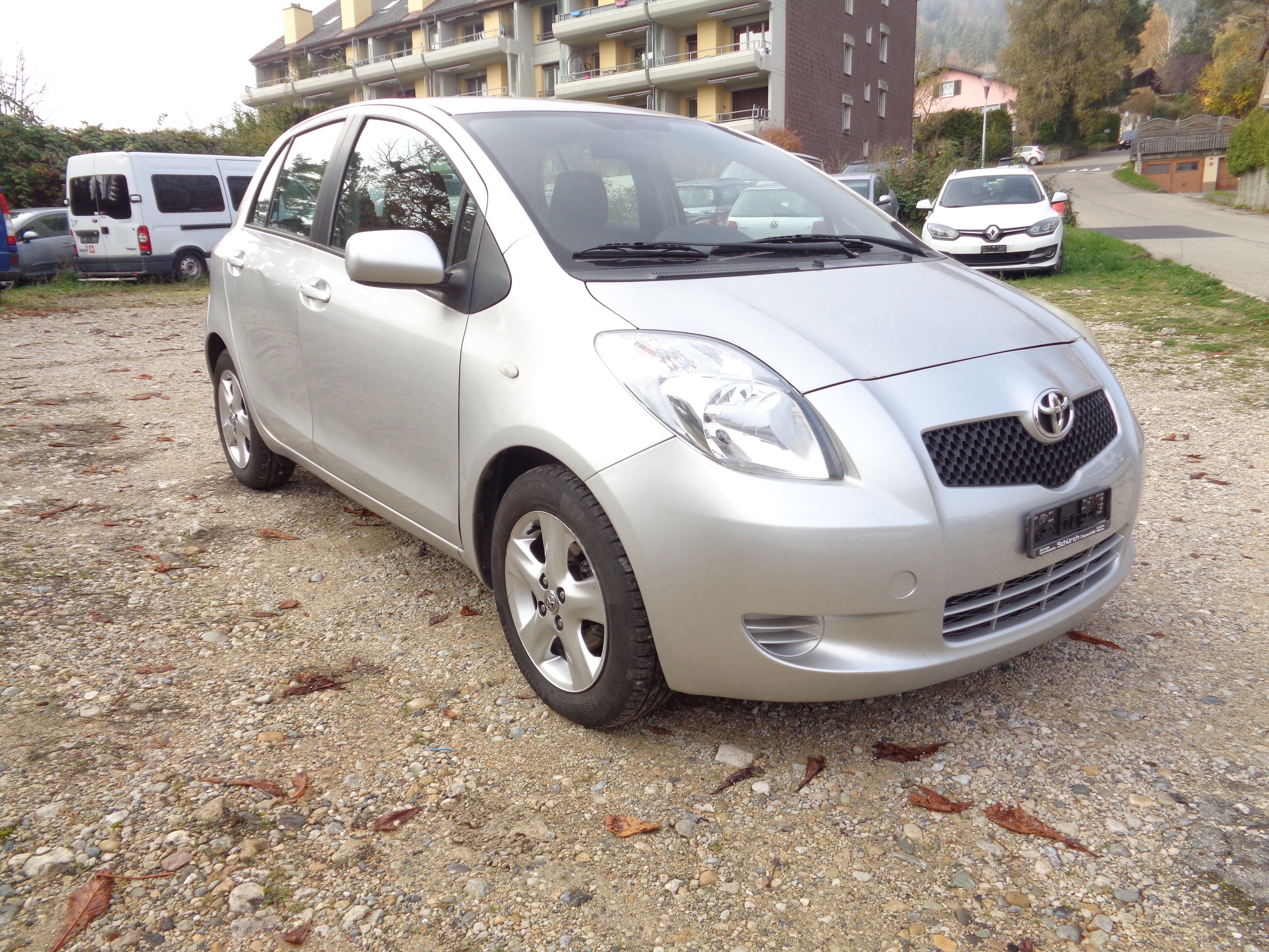 TOYOTA Yaris 1.3 Linea Luna