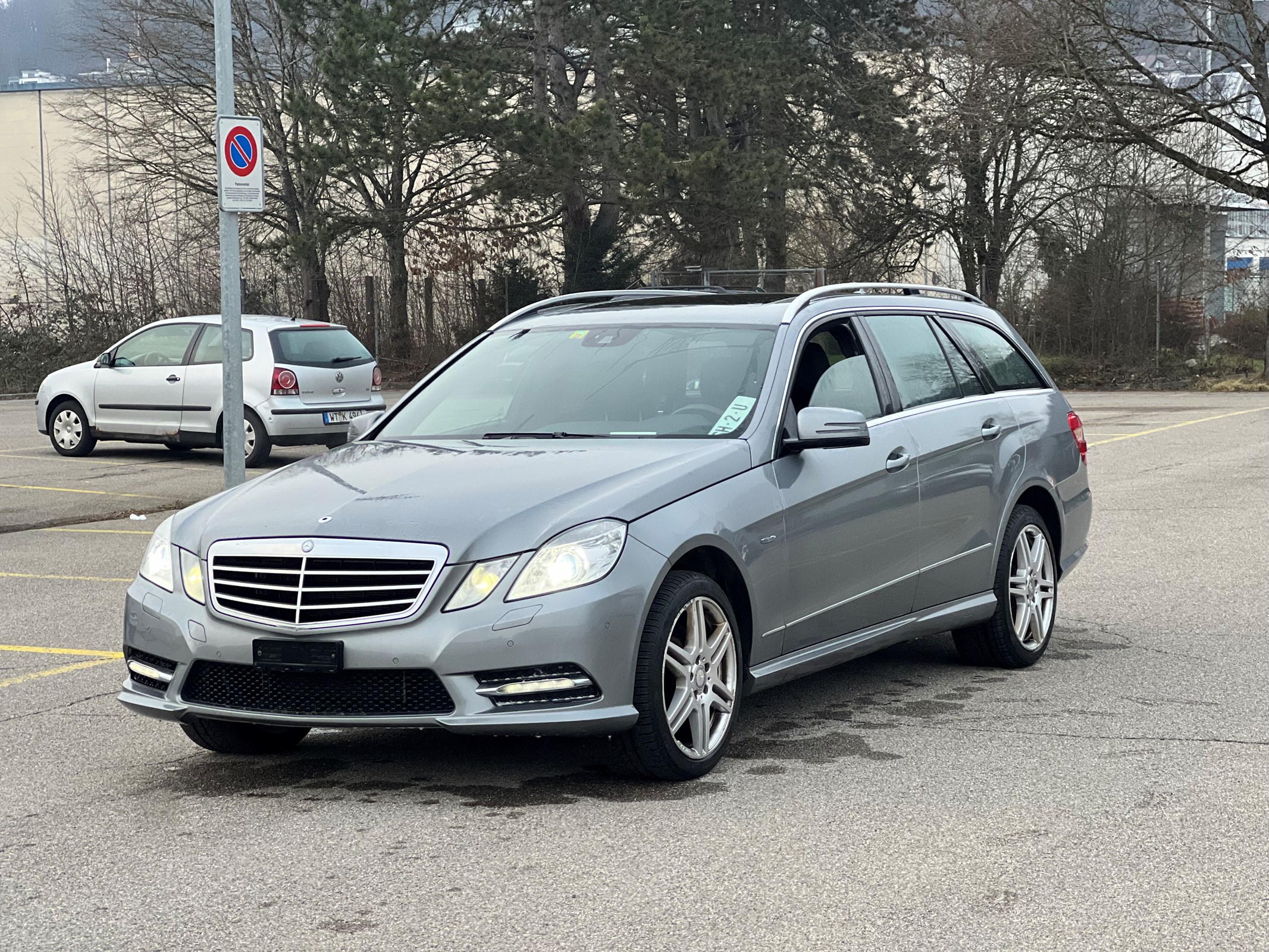 MERCEDES-BENZ E 350 CGI BlueEff. Avantgarde 4Matic 7G-Tronic