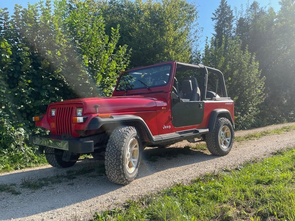 JEEP WRANGLER 4.0 Liter