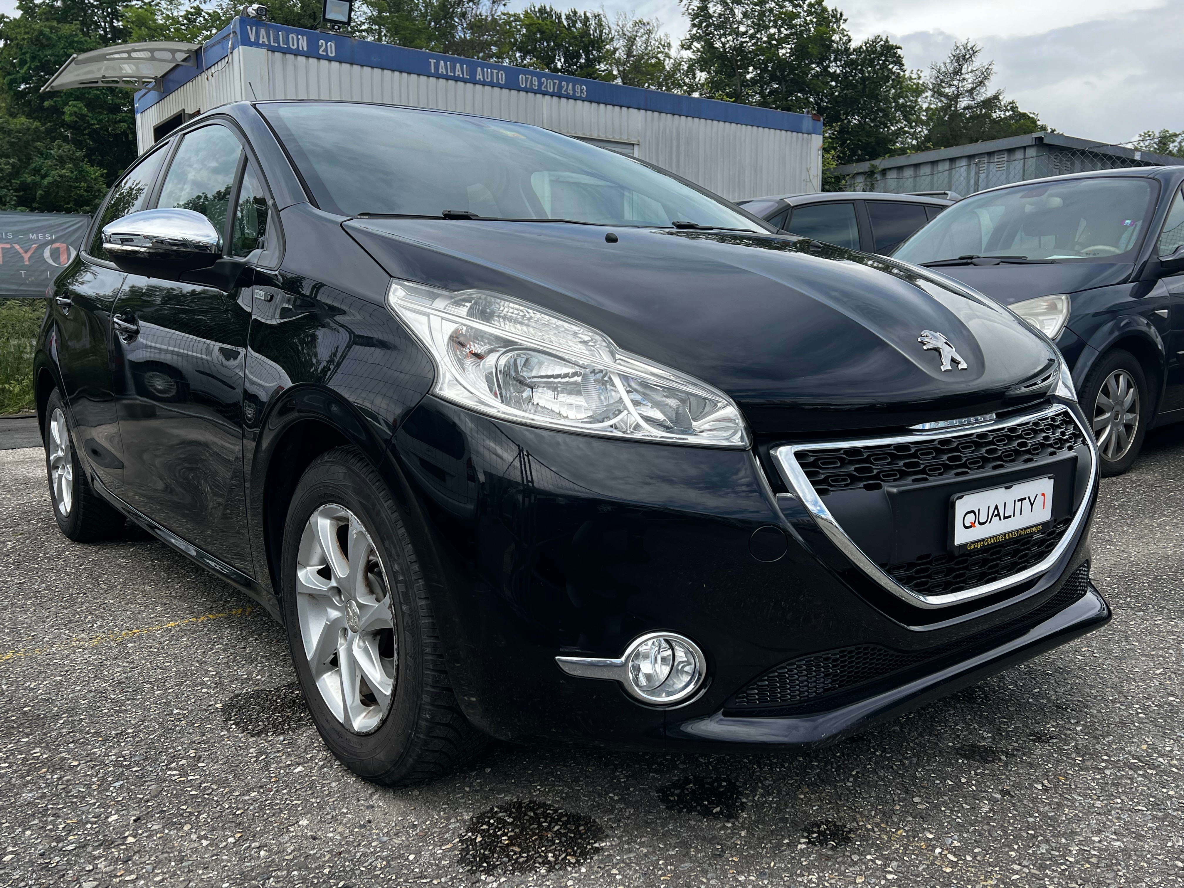 PEUGEOT 208 1.2 VTI Active