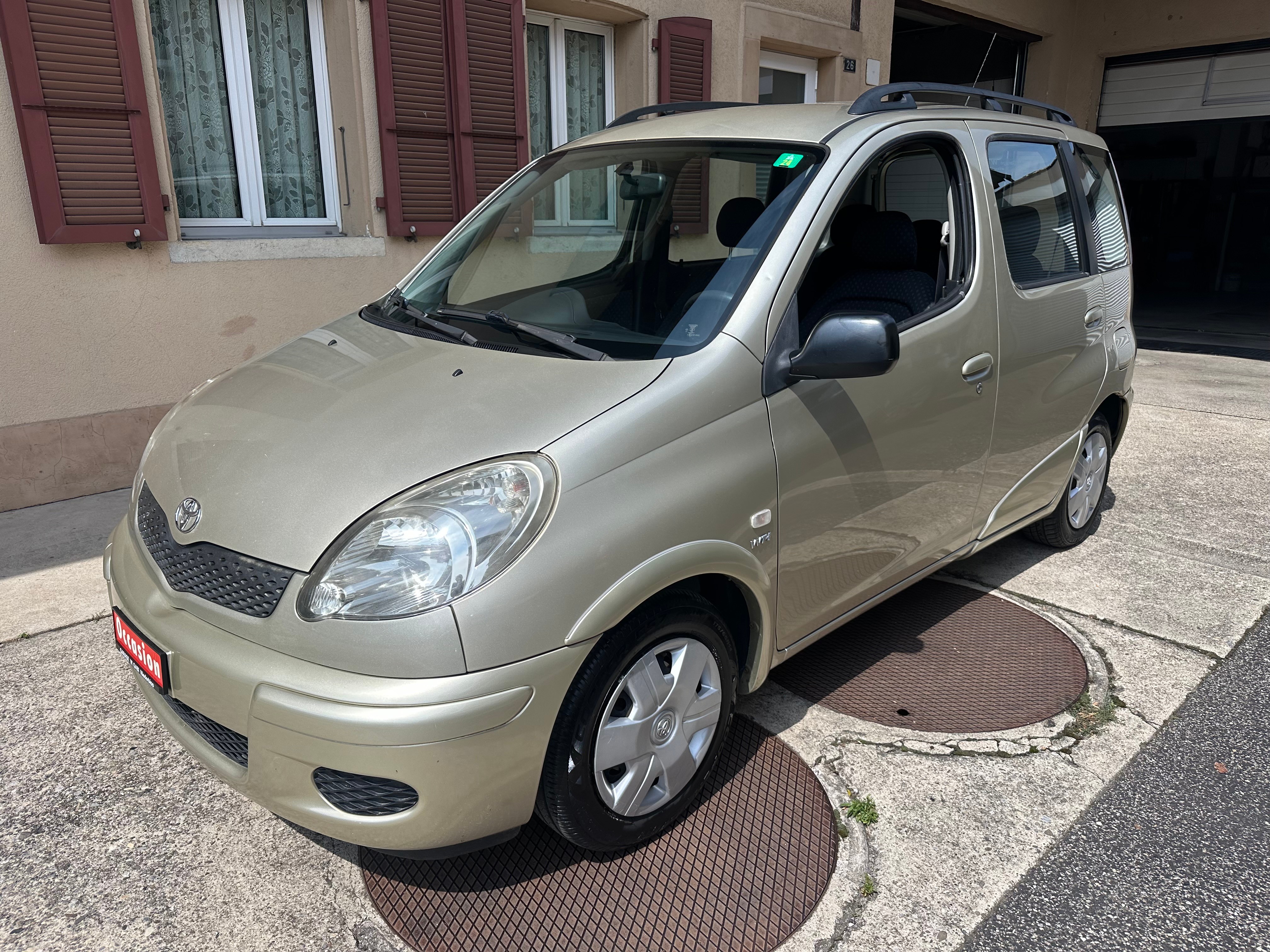 TOYOTA Yaris Verso 1.3 Linea Sol