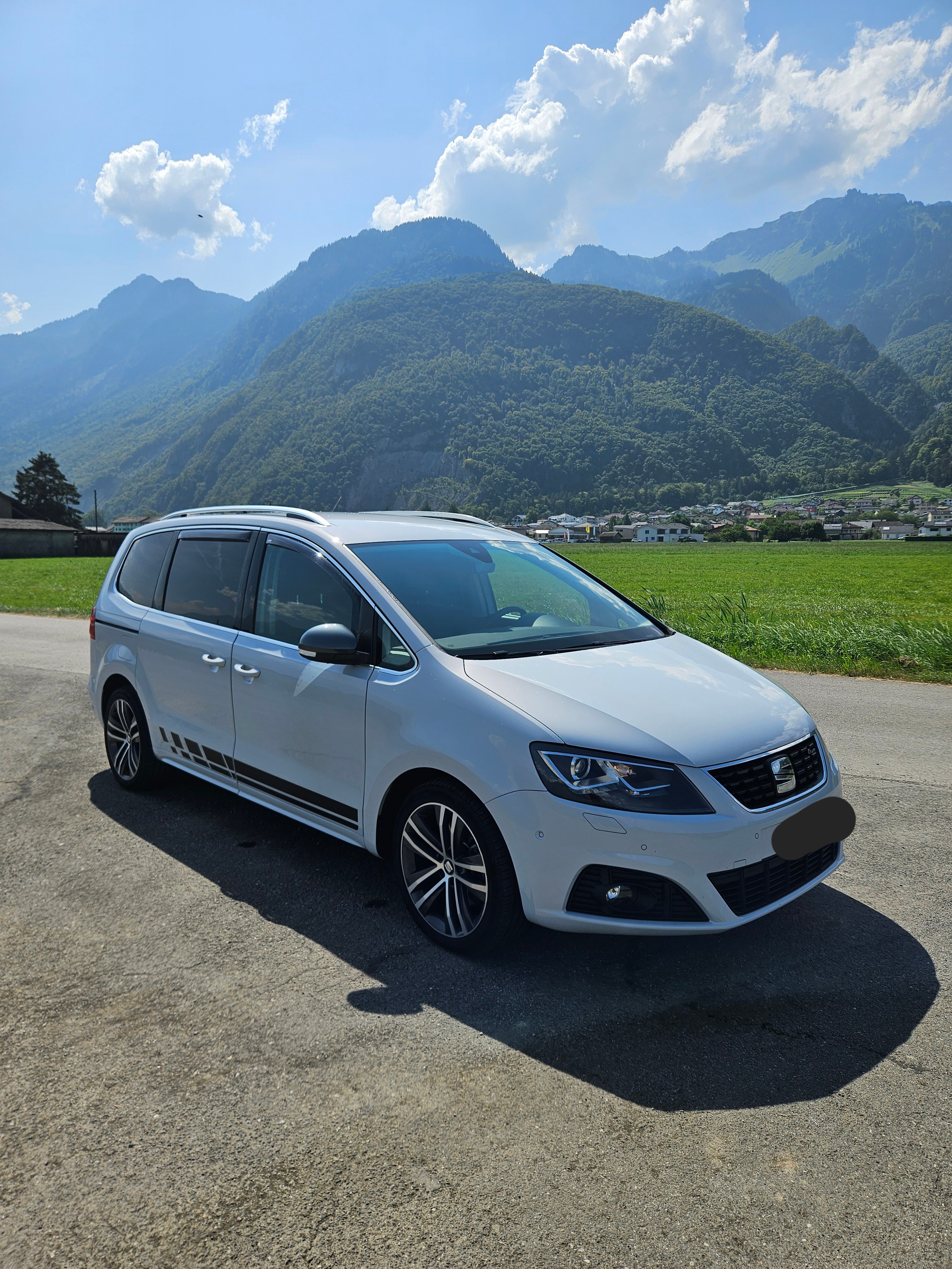 SEAT Alhambra 2.0 TDI 4Drive SWISS FR 7 places