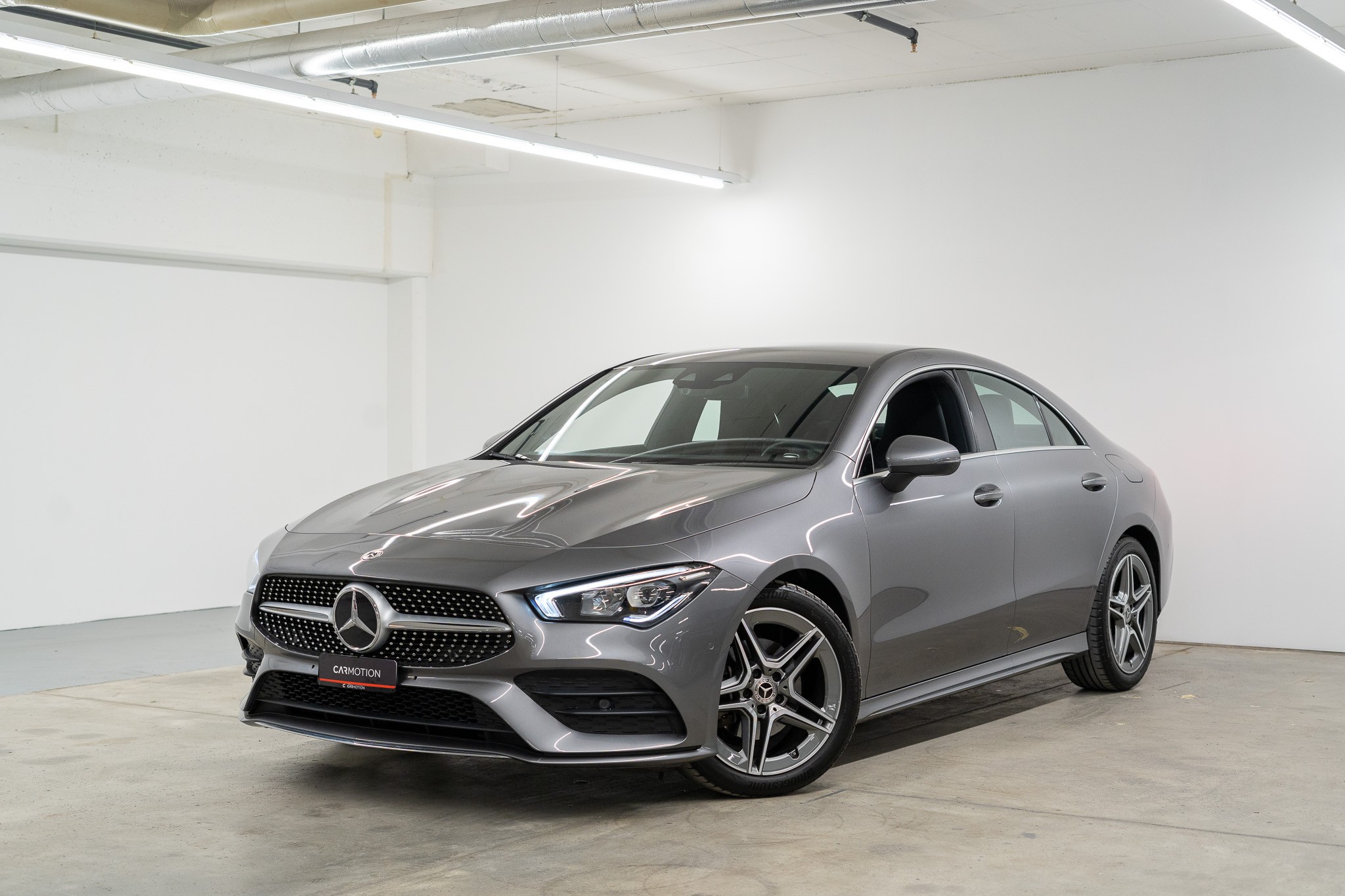 MERCEDES-BENZ CLA 200 AMG Line