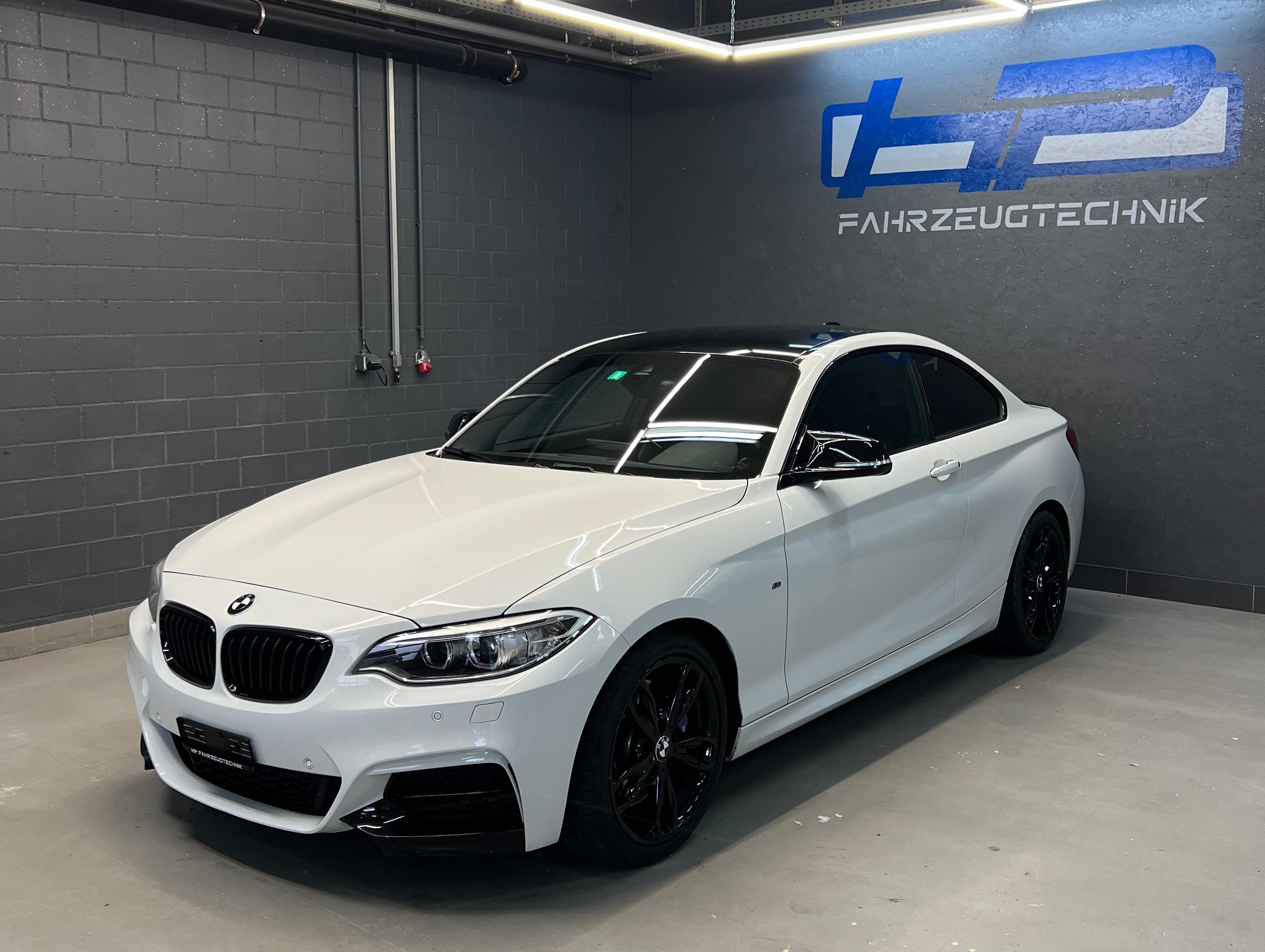 BMW M235i Steptronic