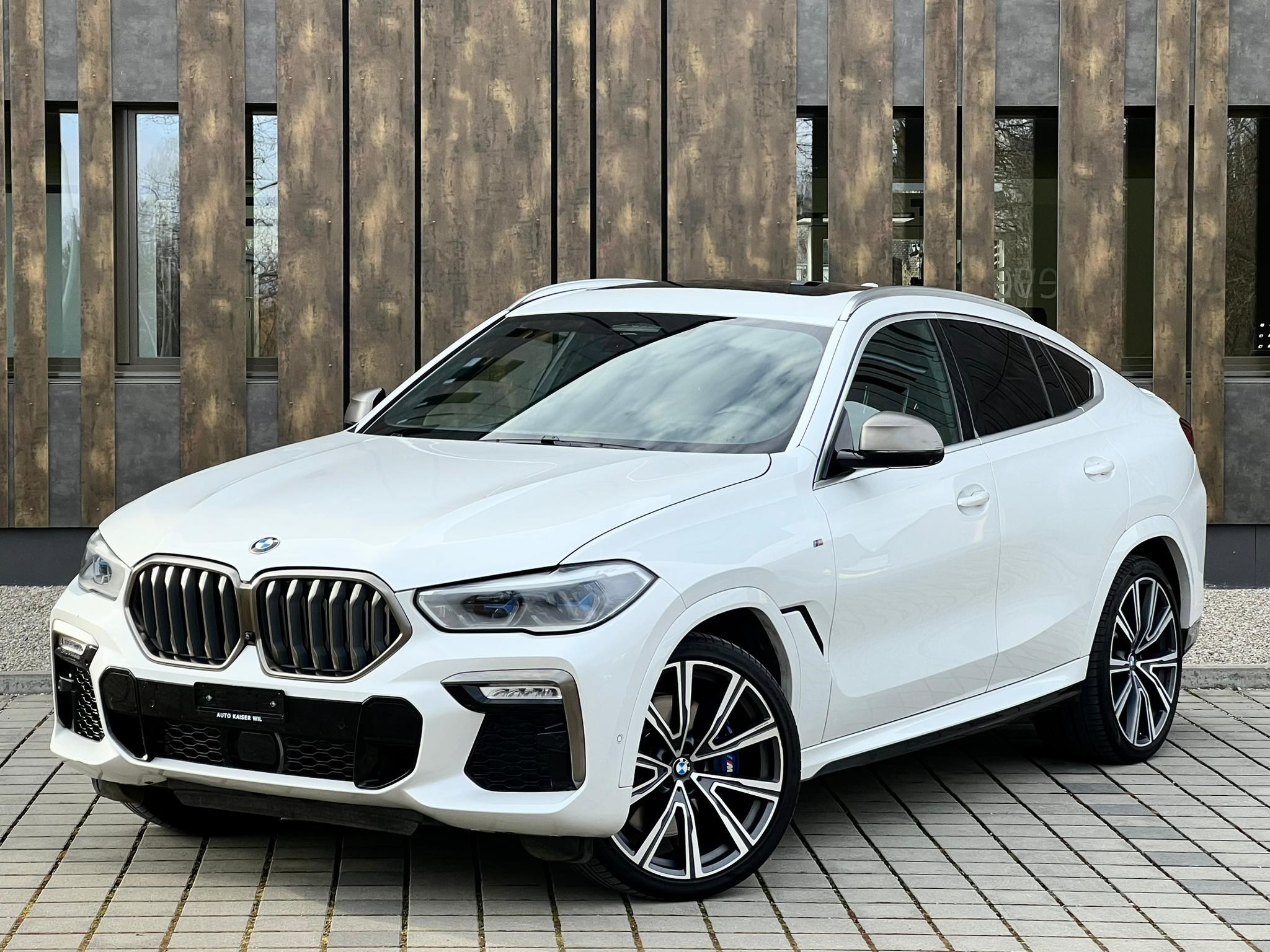 BMW X6 ///M50d * 400 PS *