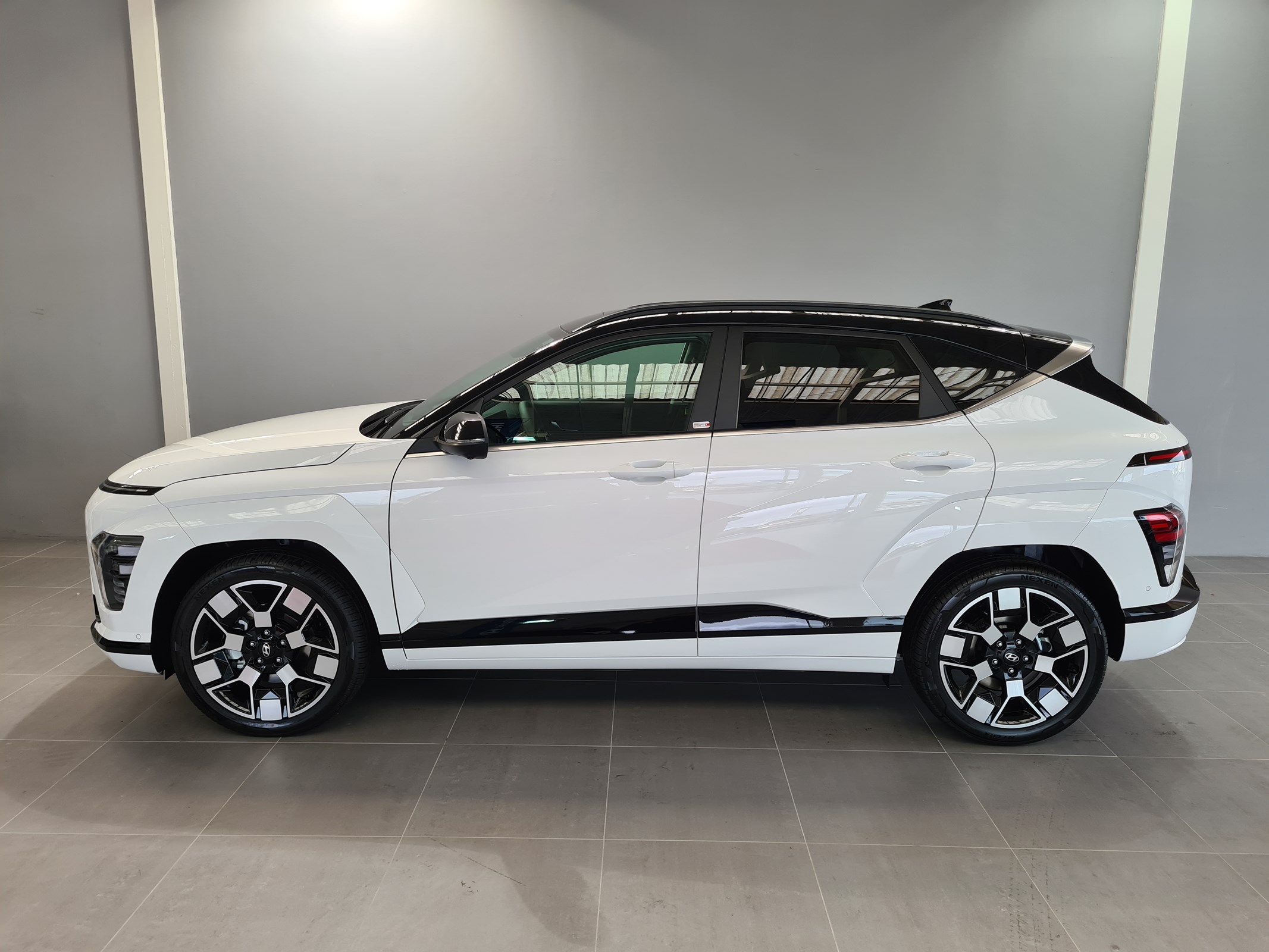 HYUNDAI Kona EV 65.4 kWh Vertex