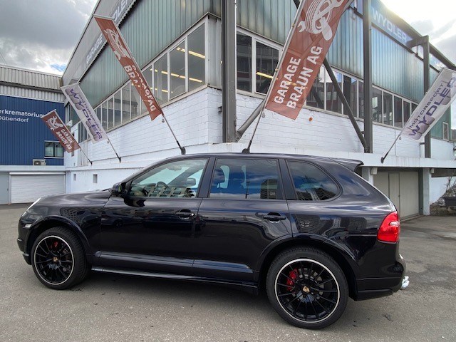 PORSCHE Cayenne GTS Tiptronic