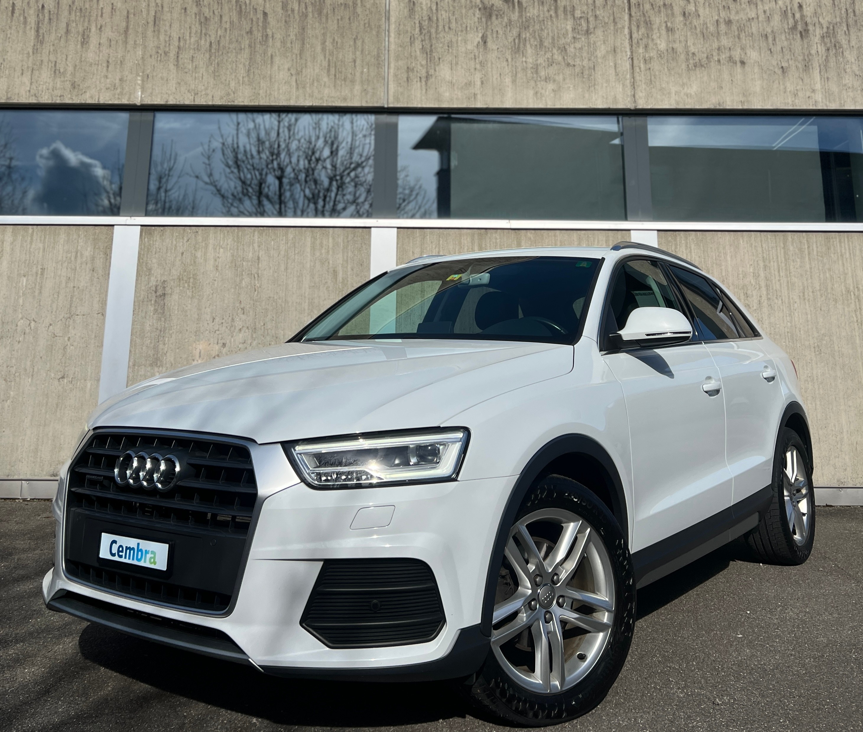 AUDI Q3 2.0 TDI design quattro S-tronic