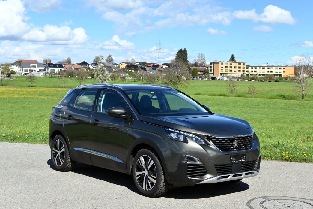 PEUGEOT 3008 1.5 BlueHDi Allure EAT