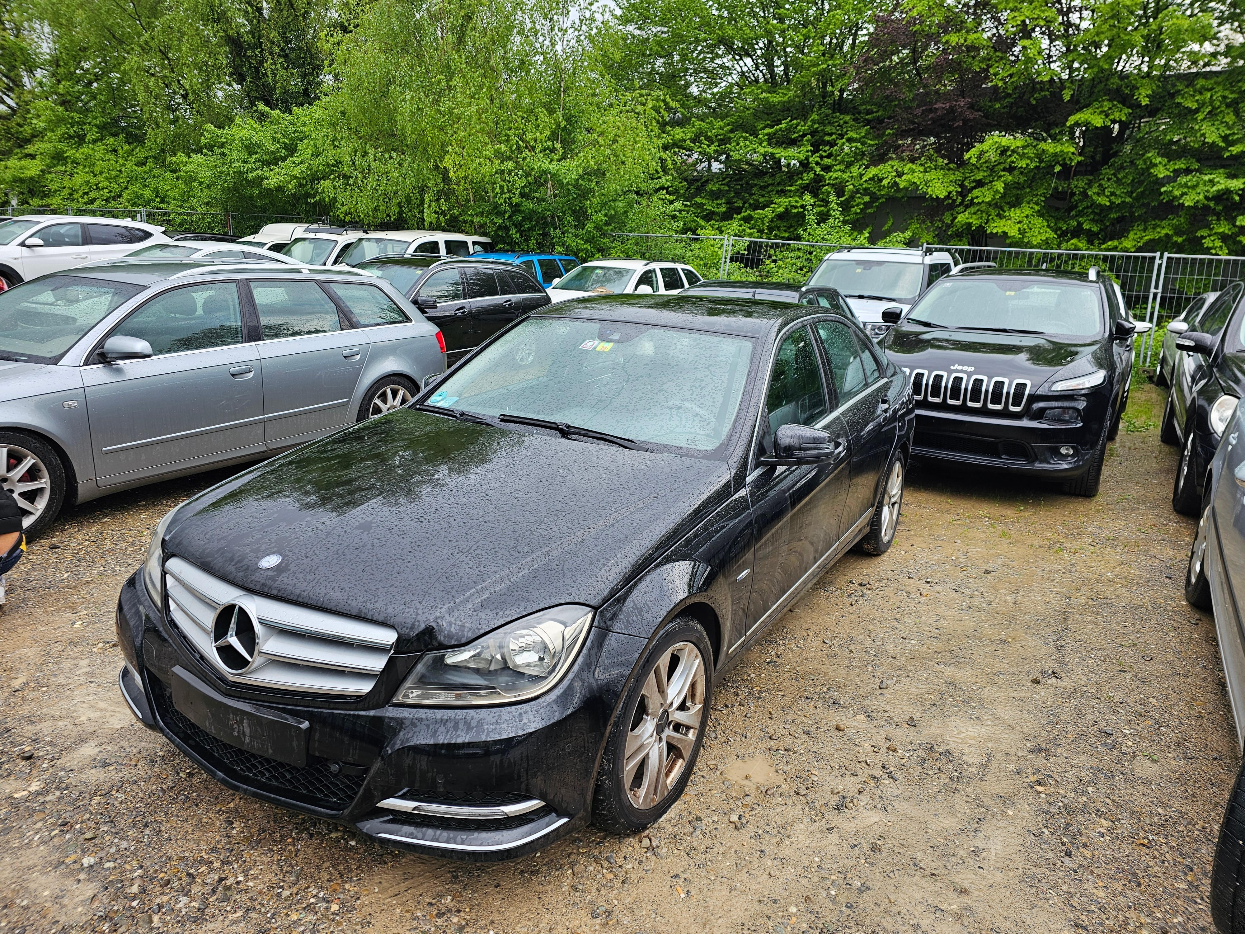 MERCEDES-BENZ C 250 Avantgarde 7G-Tronic