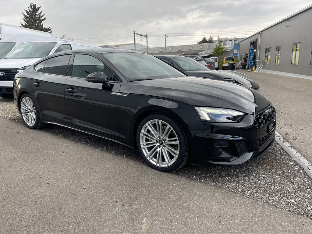 AUDI A5 Sportback 45 TFSI S-Line*ALL-BLACK*