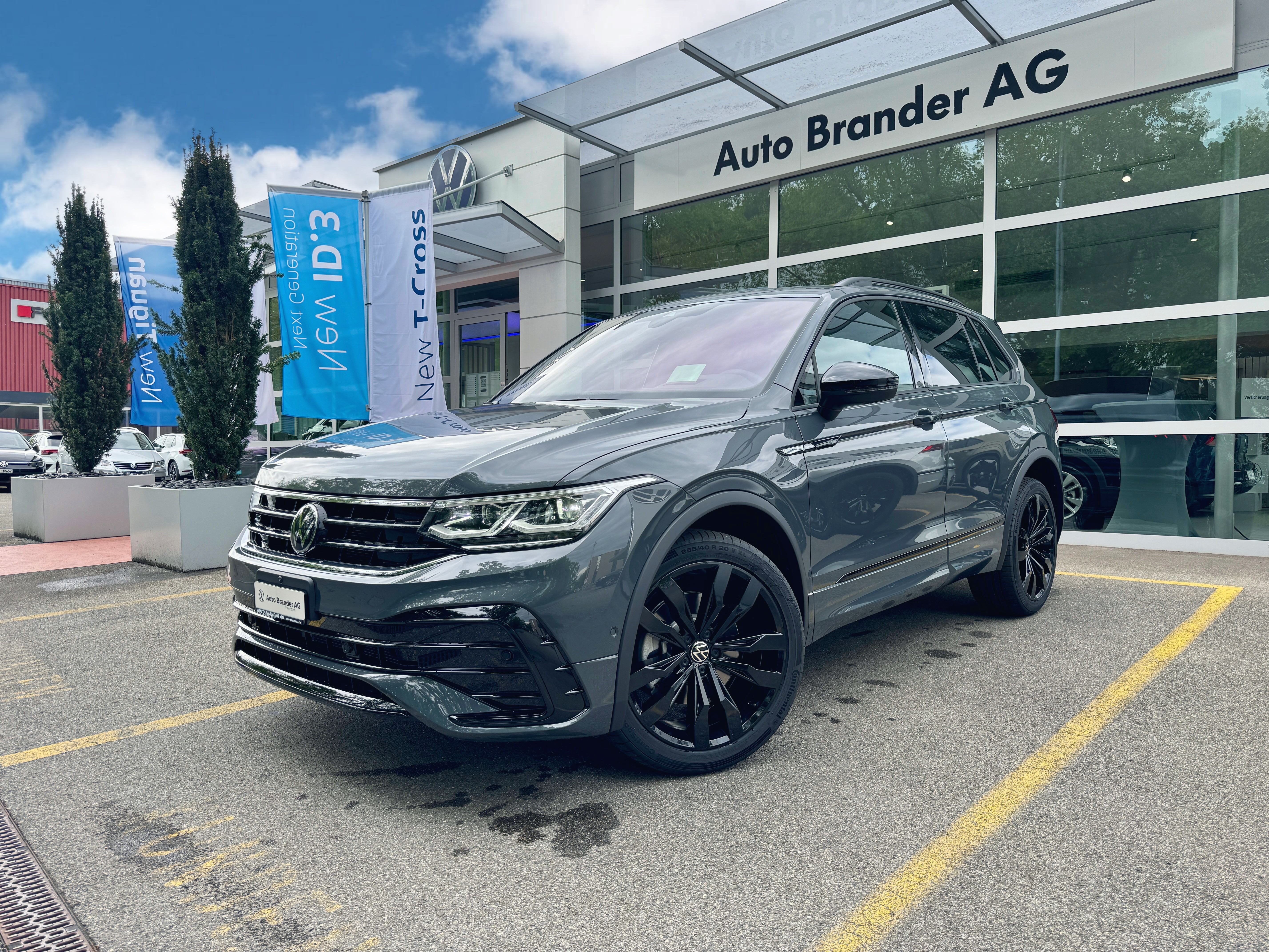 VW Tiguan 2.0TSI R-Line 4Motion DSG