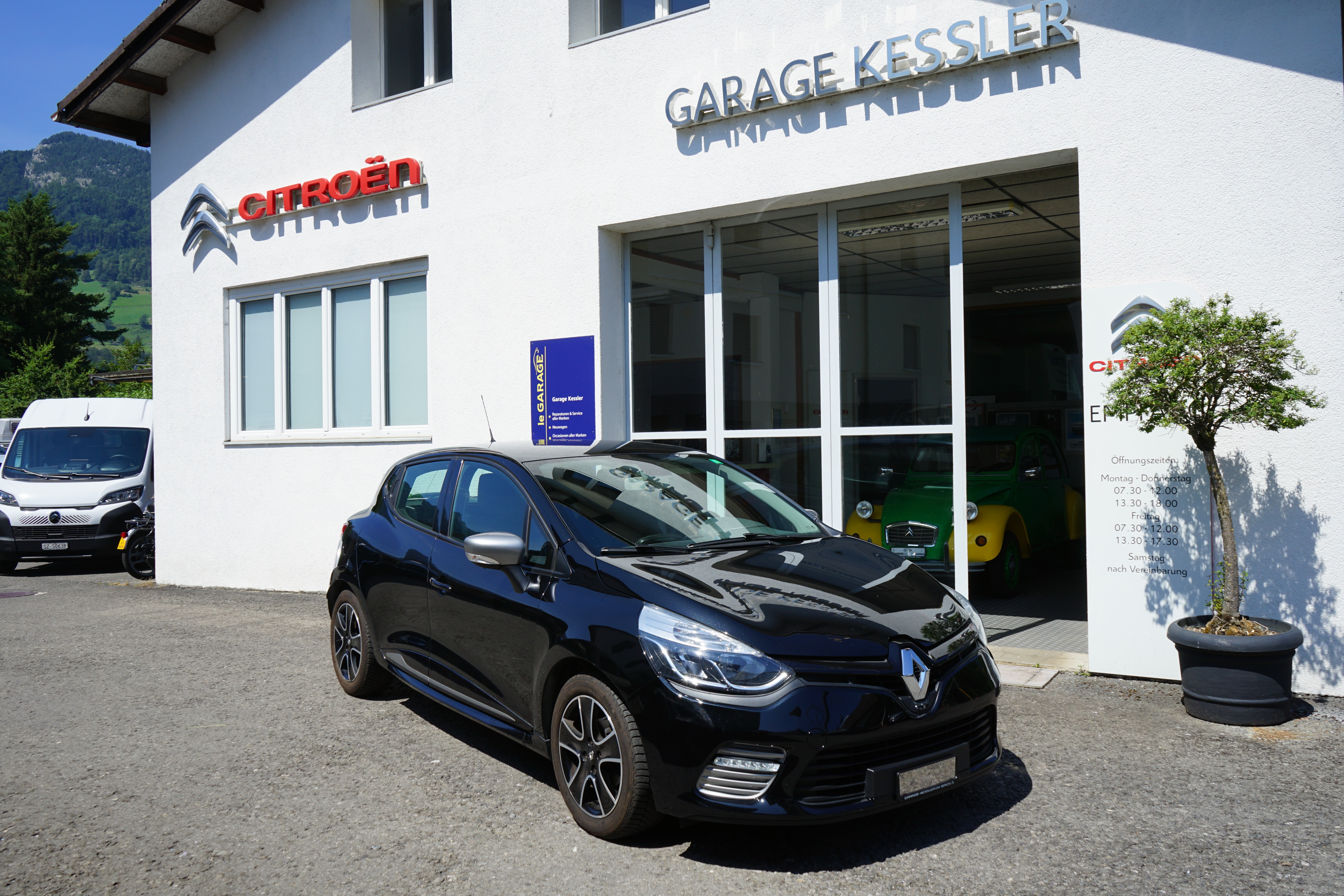 RENAULT Clio 1.2 16V T GT EDC