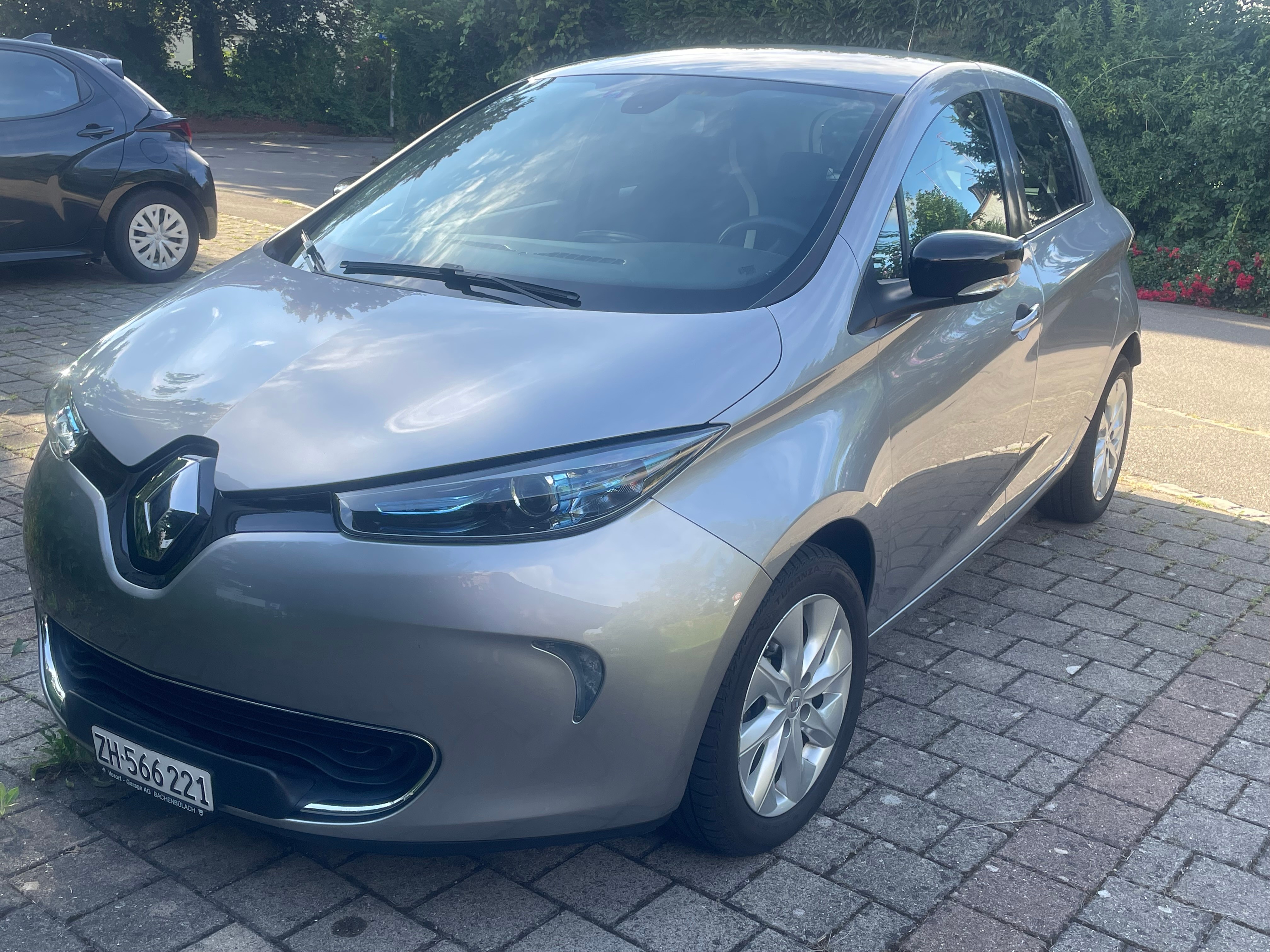 RENAULT Zoe Intens Q210 (Batterie Miete)