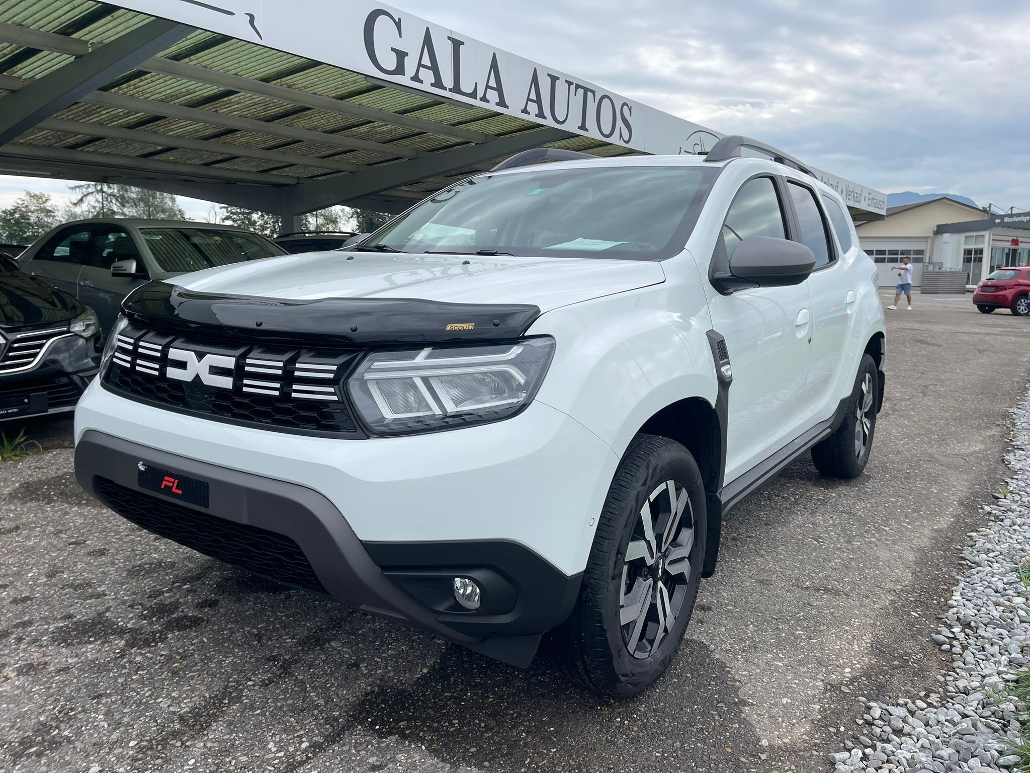 DACIA DUSTER