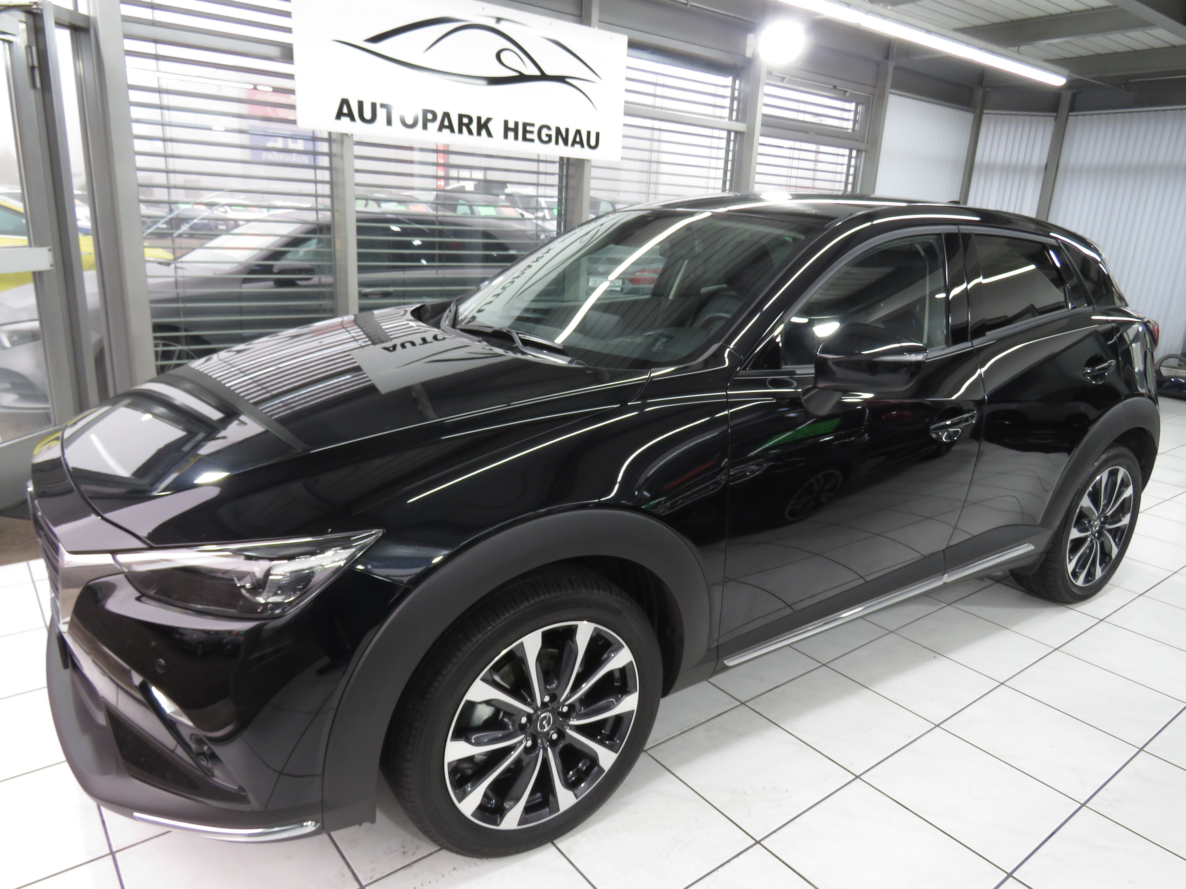 MAZDA CX-3 SKYACTIV-G 121 Revolution FWD Automat