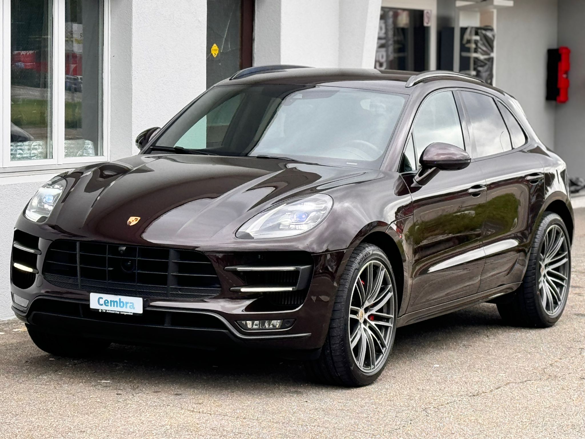 PORSCHE Macan Turbo PDK