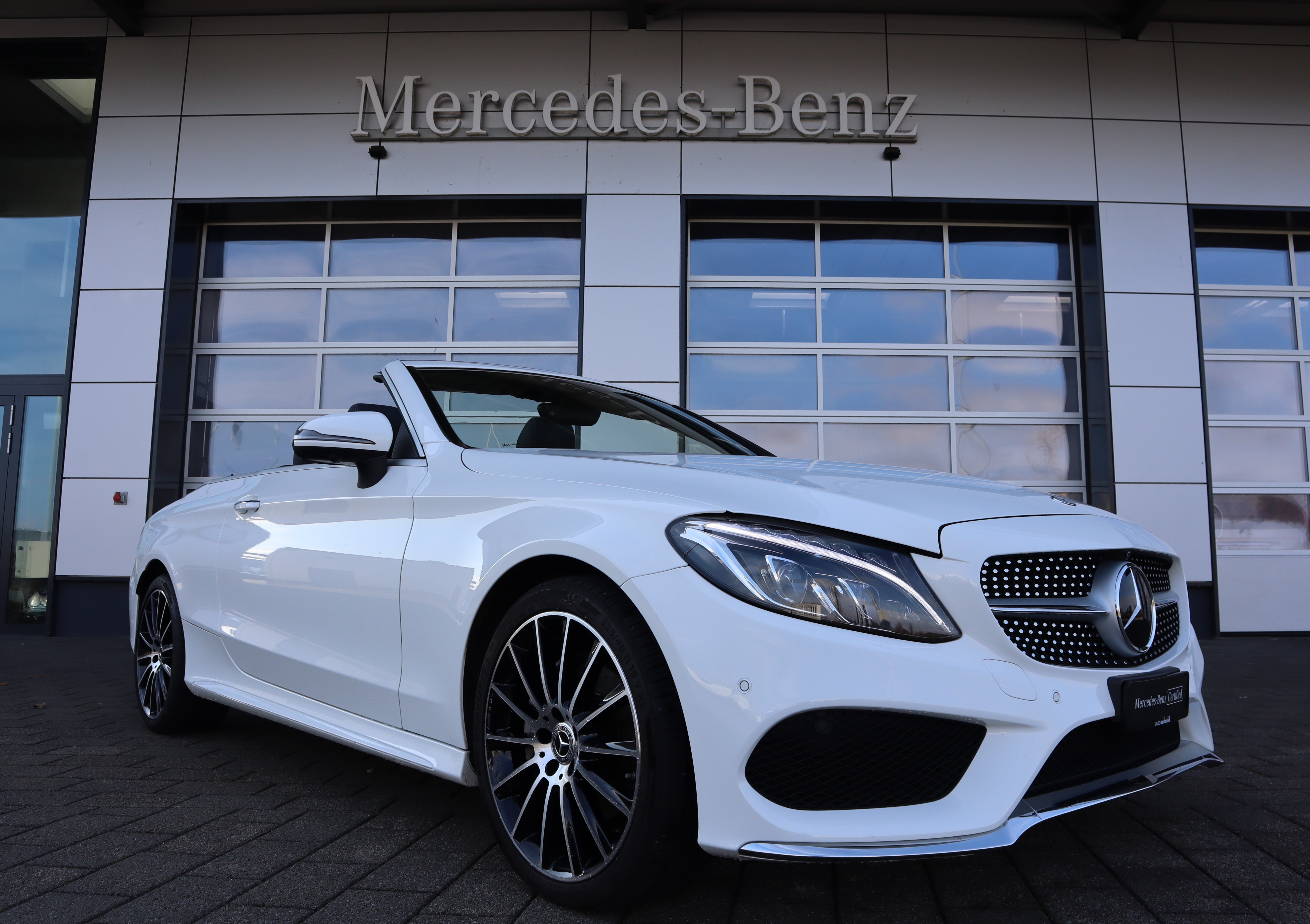 MERCEDES-BENZ C 200 Cabriolet AMG Line 4Matic 9G-Tronic