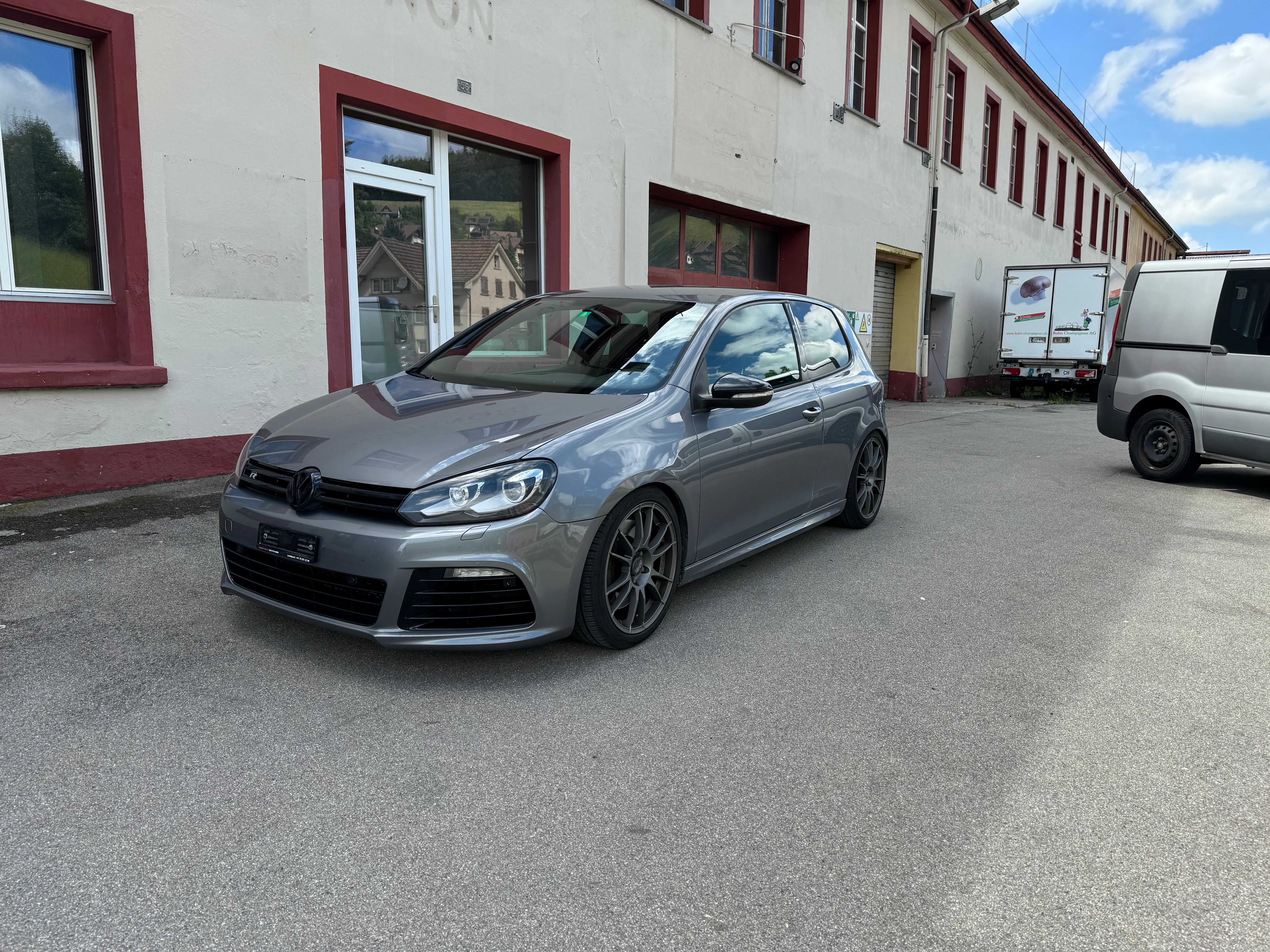 VW Golf 2.0 TSI R 4Motion DSG