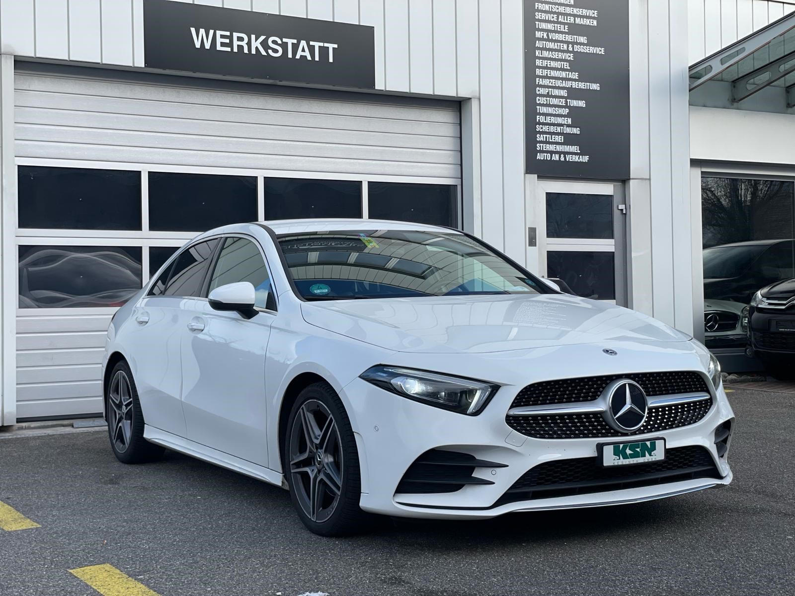 MERCEDES-BENZ A 200 AMG Line 7G-DCT