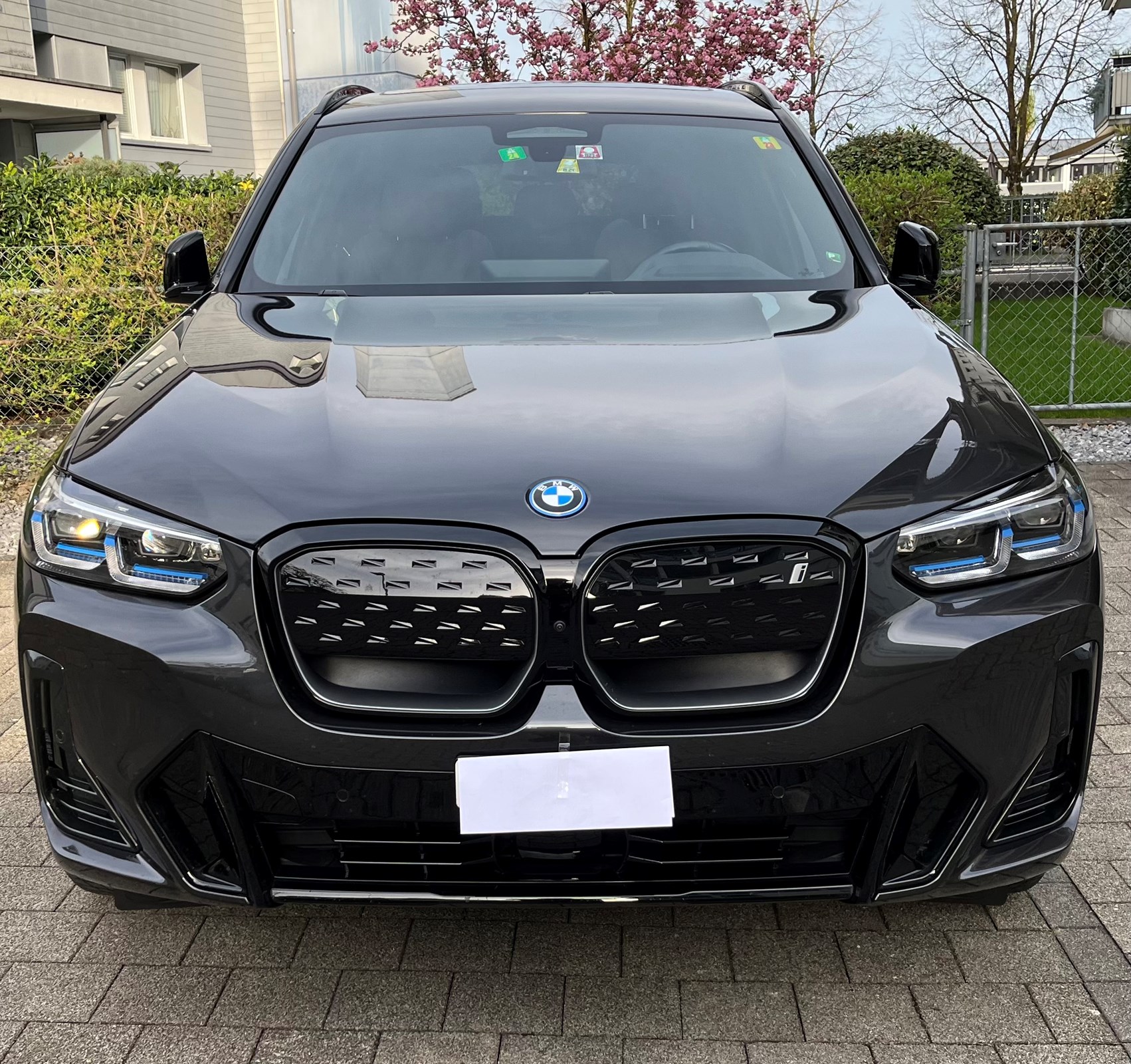 BMW iX3 Impressive