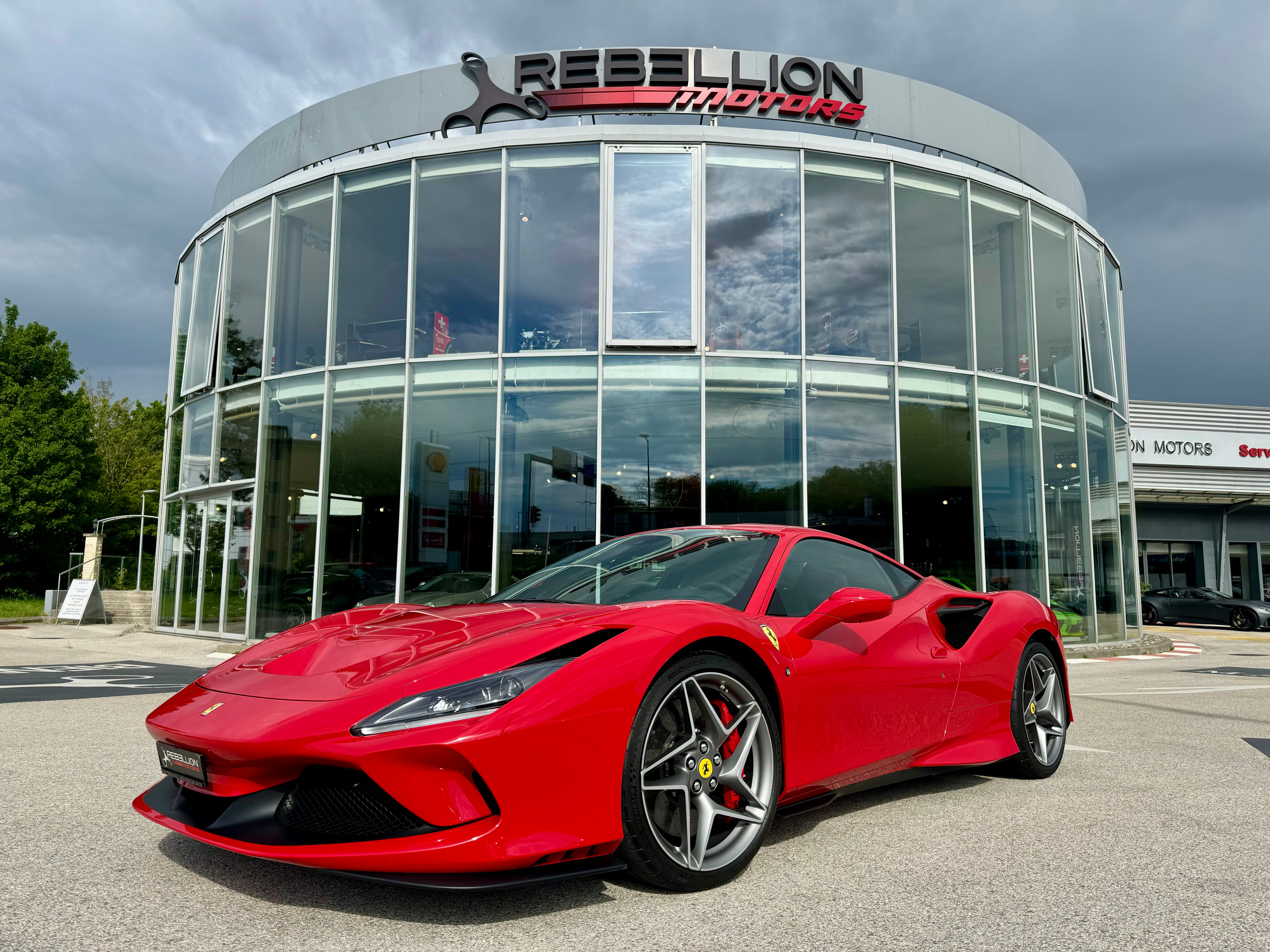 FERRARI F8 Tributo