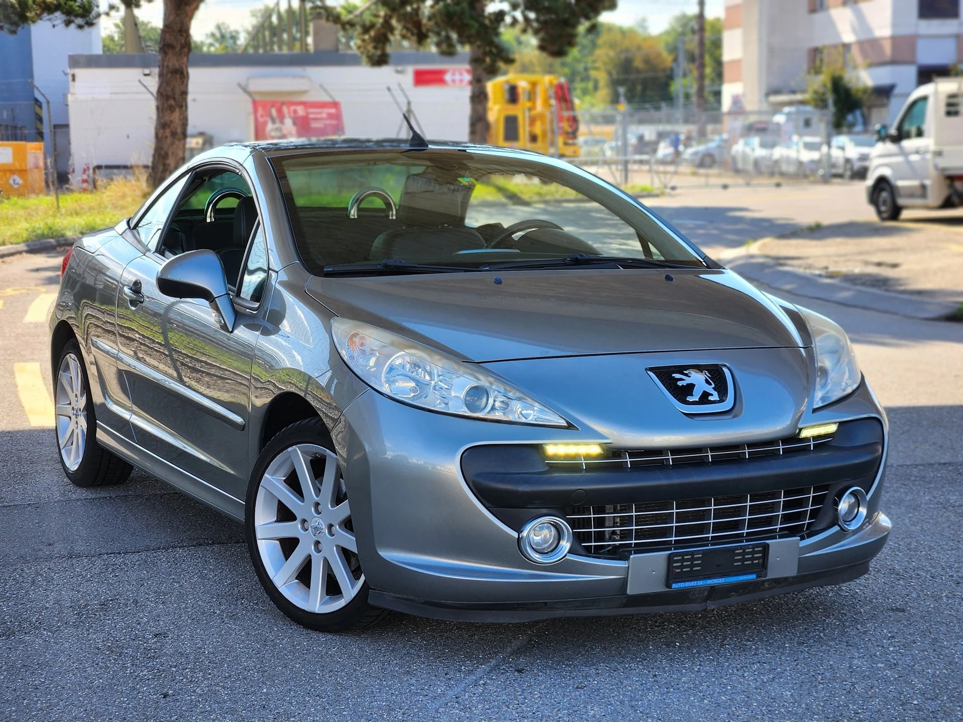 PEUGEOT 207 CC 1.6 16V Turbo Sport