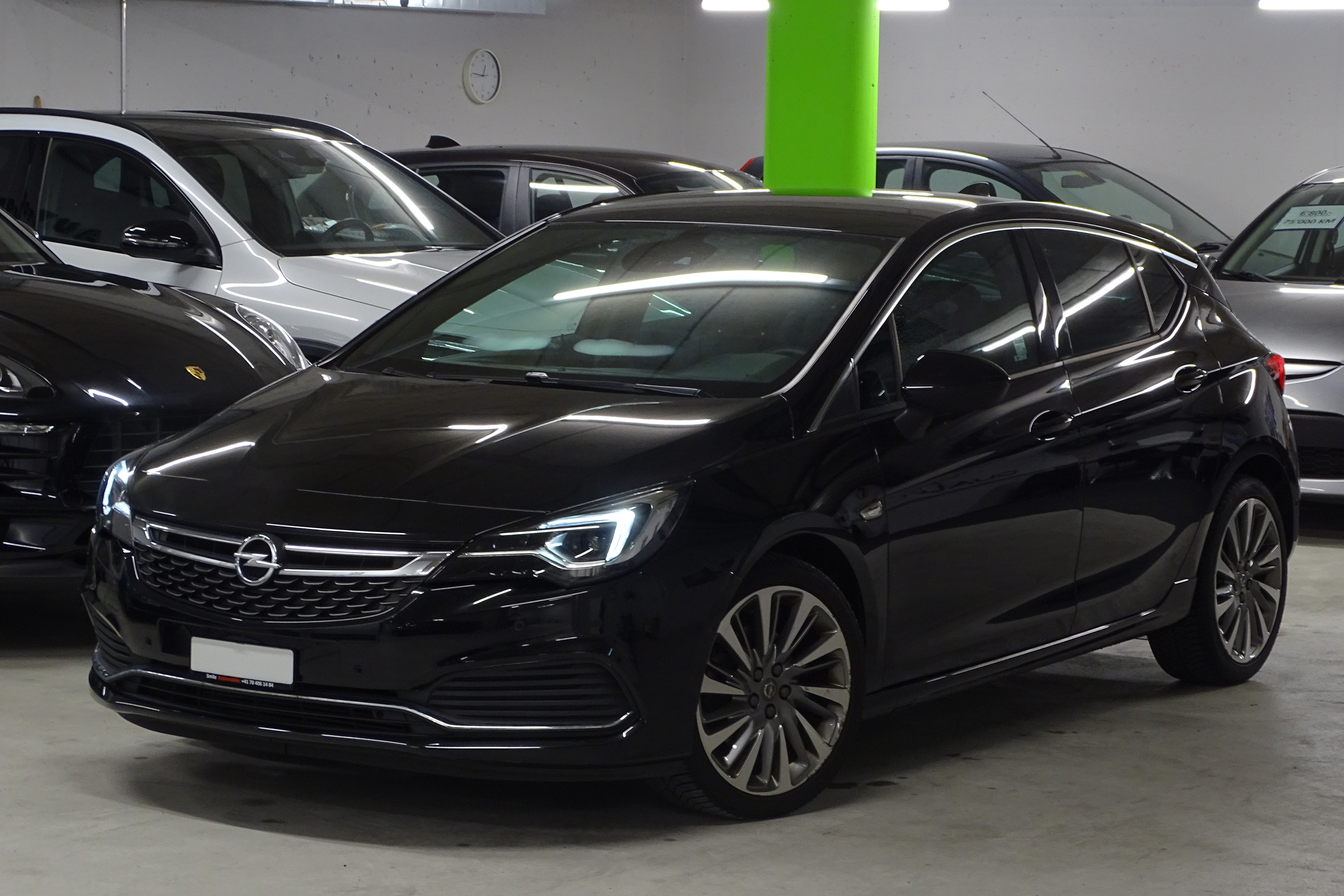 OPEL Astra 1.6i Turbo OPC Line