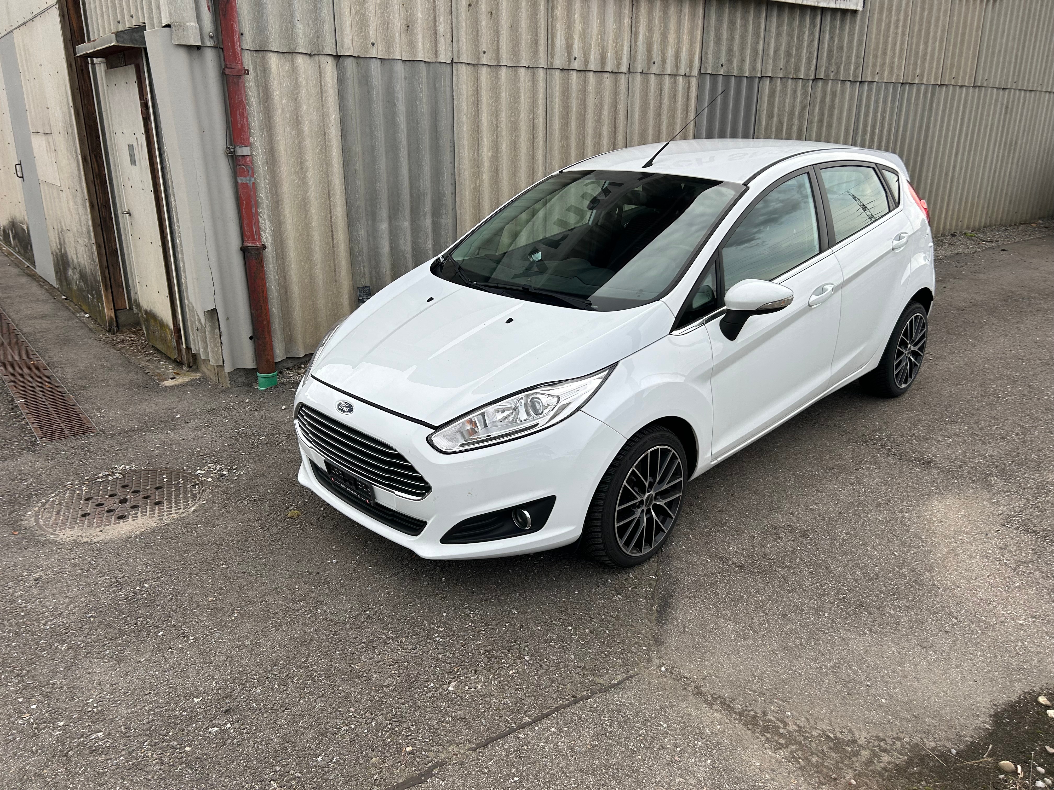 FORD Fiesta 1.0 SCTi Titanium