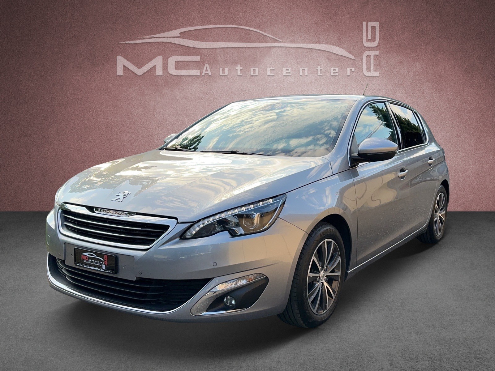 PEUGEOT 308 1.2 THP Allure