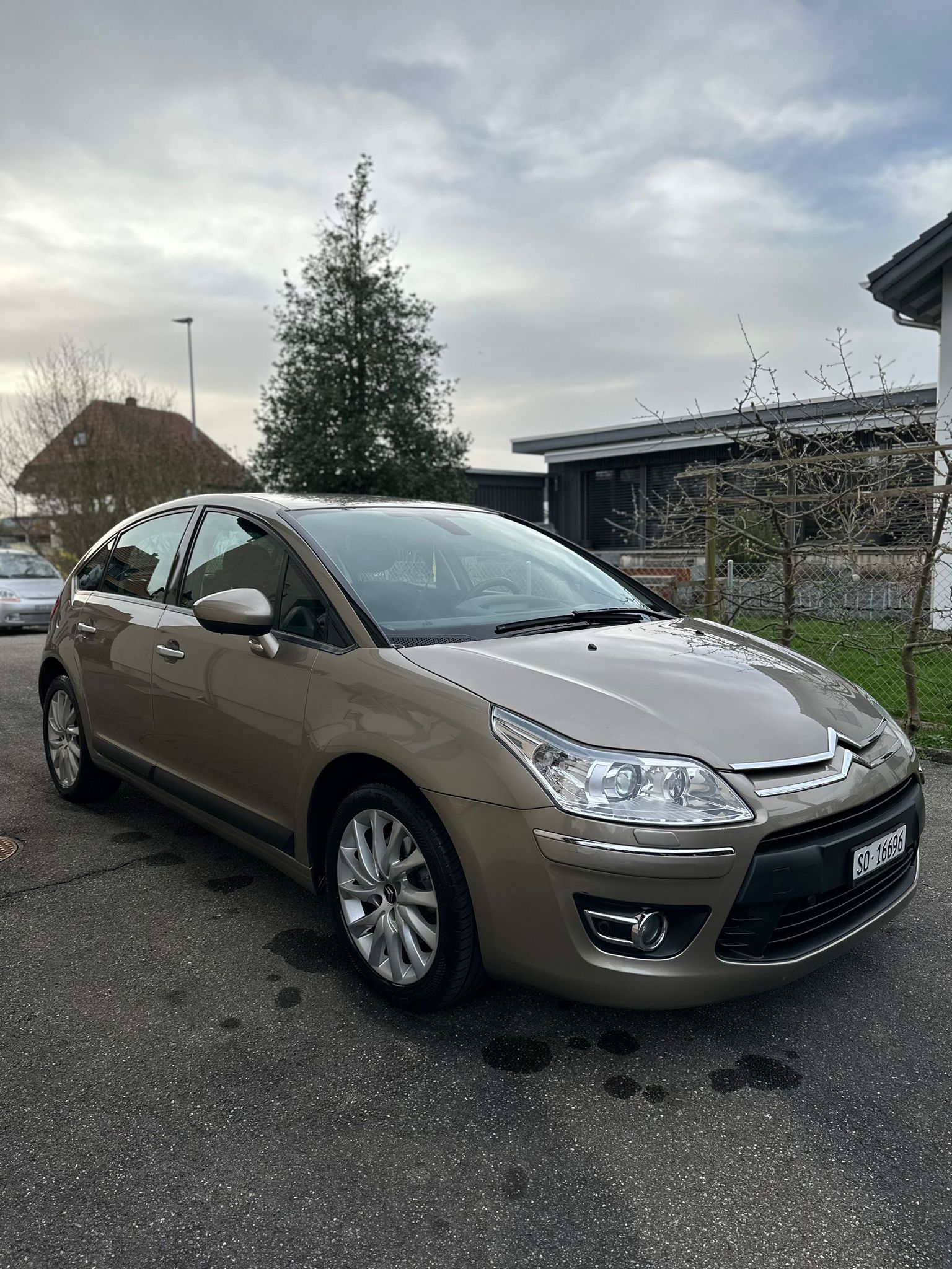 CITROEN C4 Berline 2.0 16V HDi Exclusive