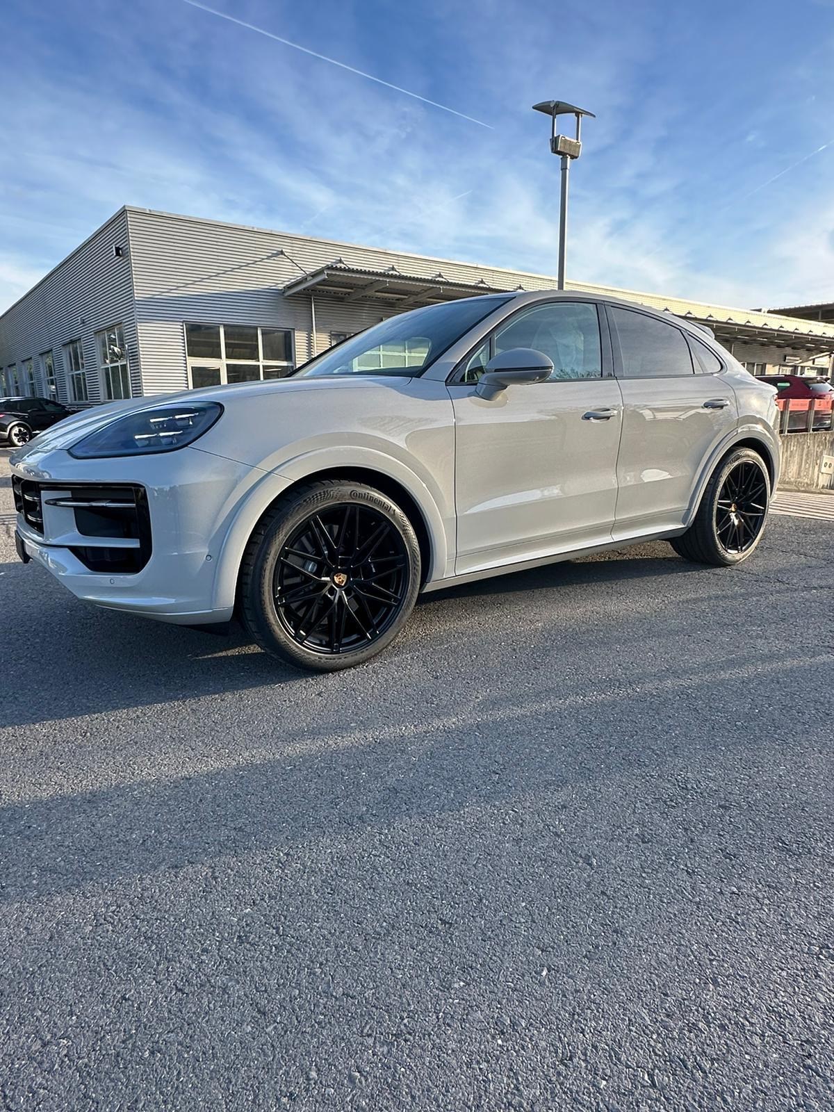 PORSCHE Cayenne Coupé S Tiptronic