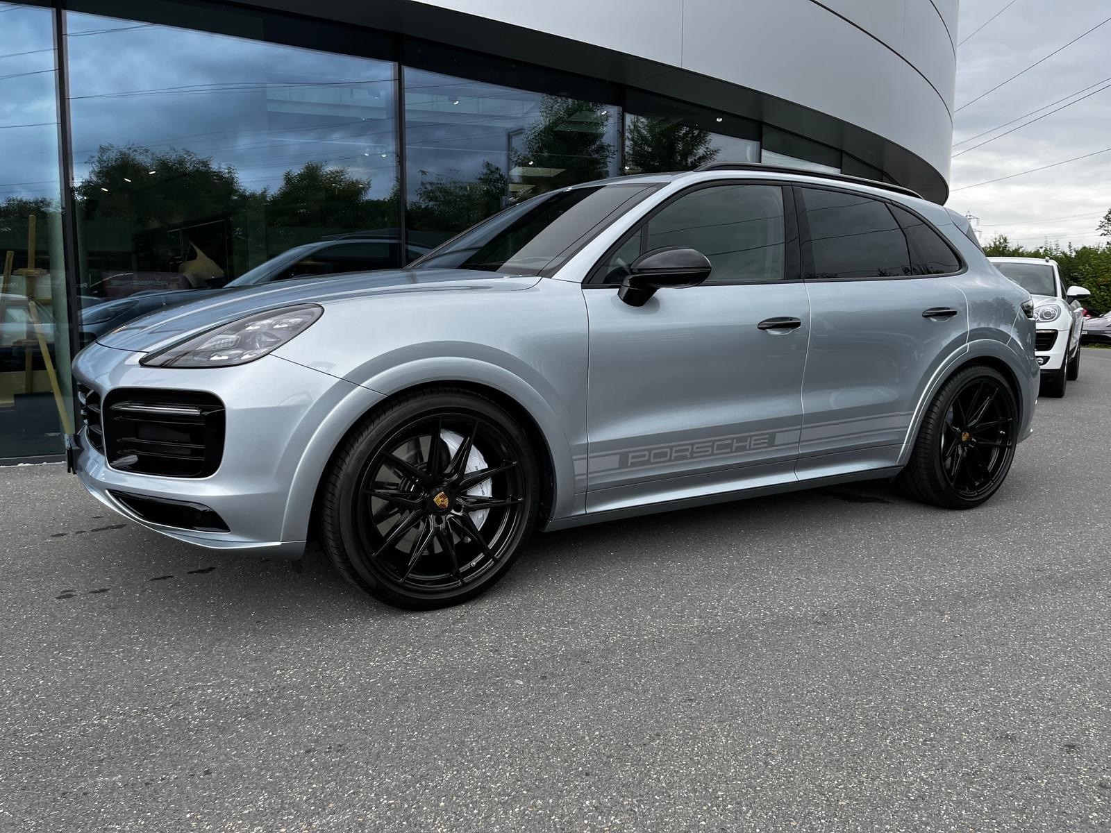 PORSCHE Cayenne S