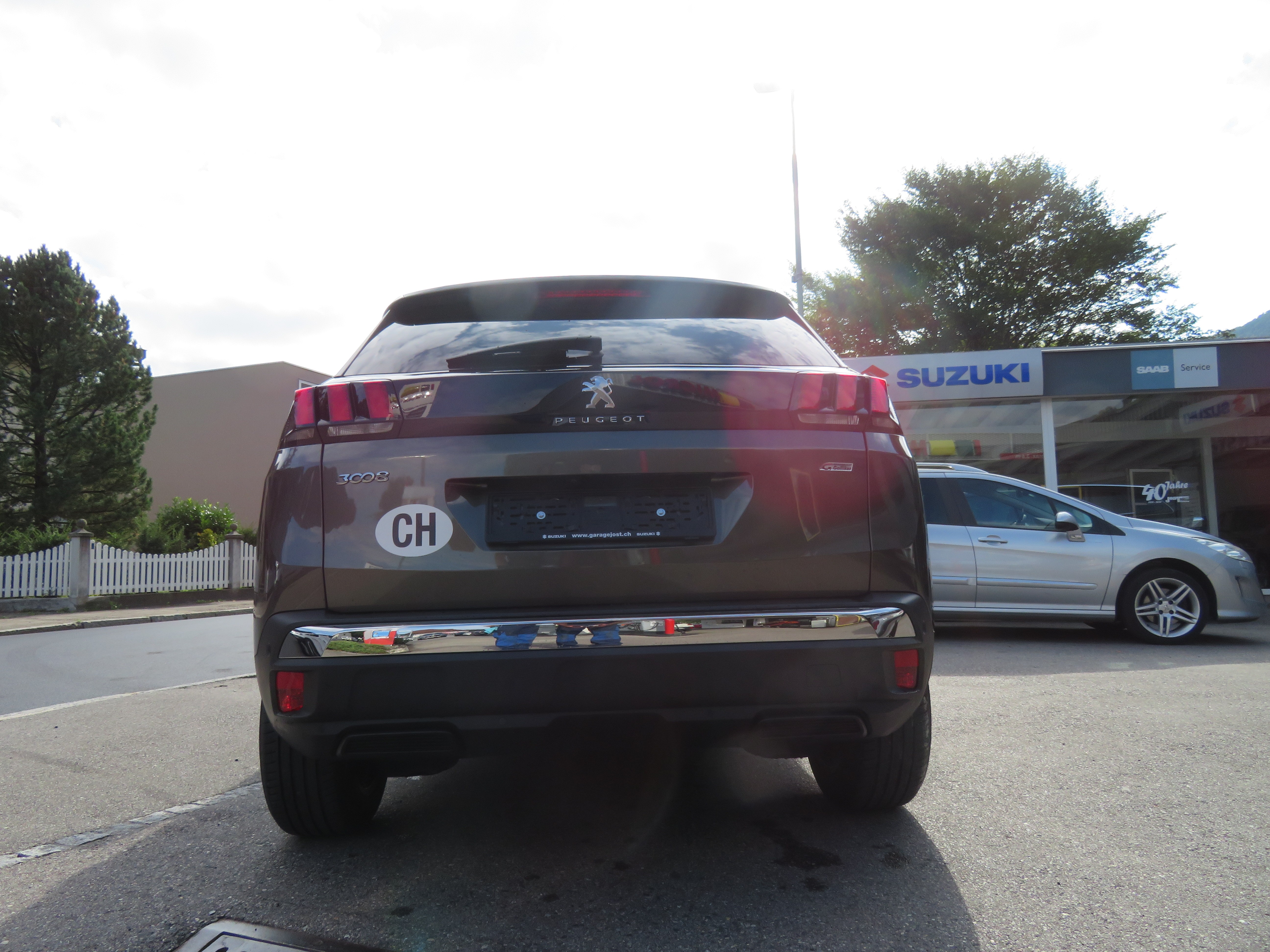 PEUGEOT 3008 1.2 PureTech Allure EAT