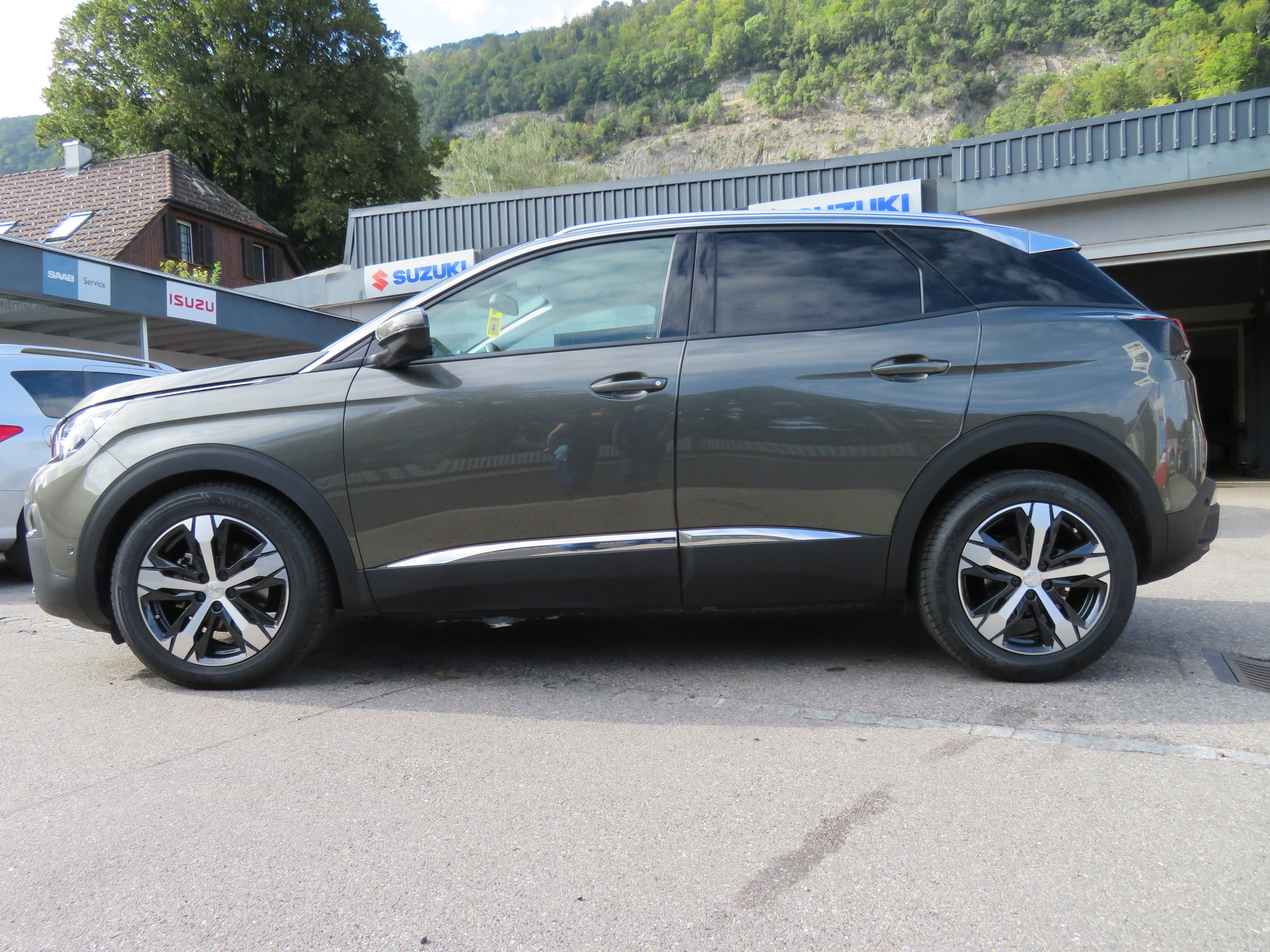 PEUGEOT 3008 1.2 PureTech Allure EAT