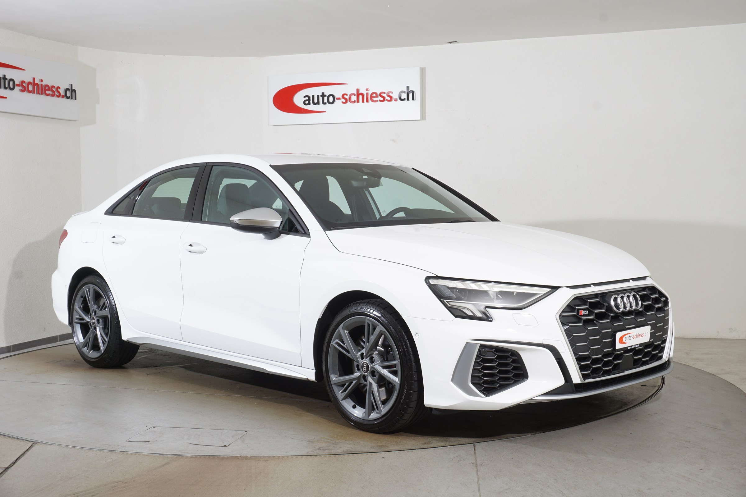 AUDI S3 2.0 TFSI quattro S-tronic