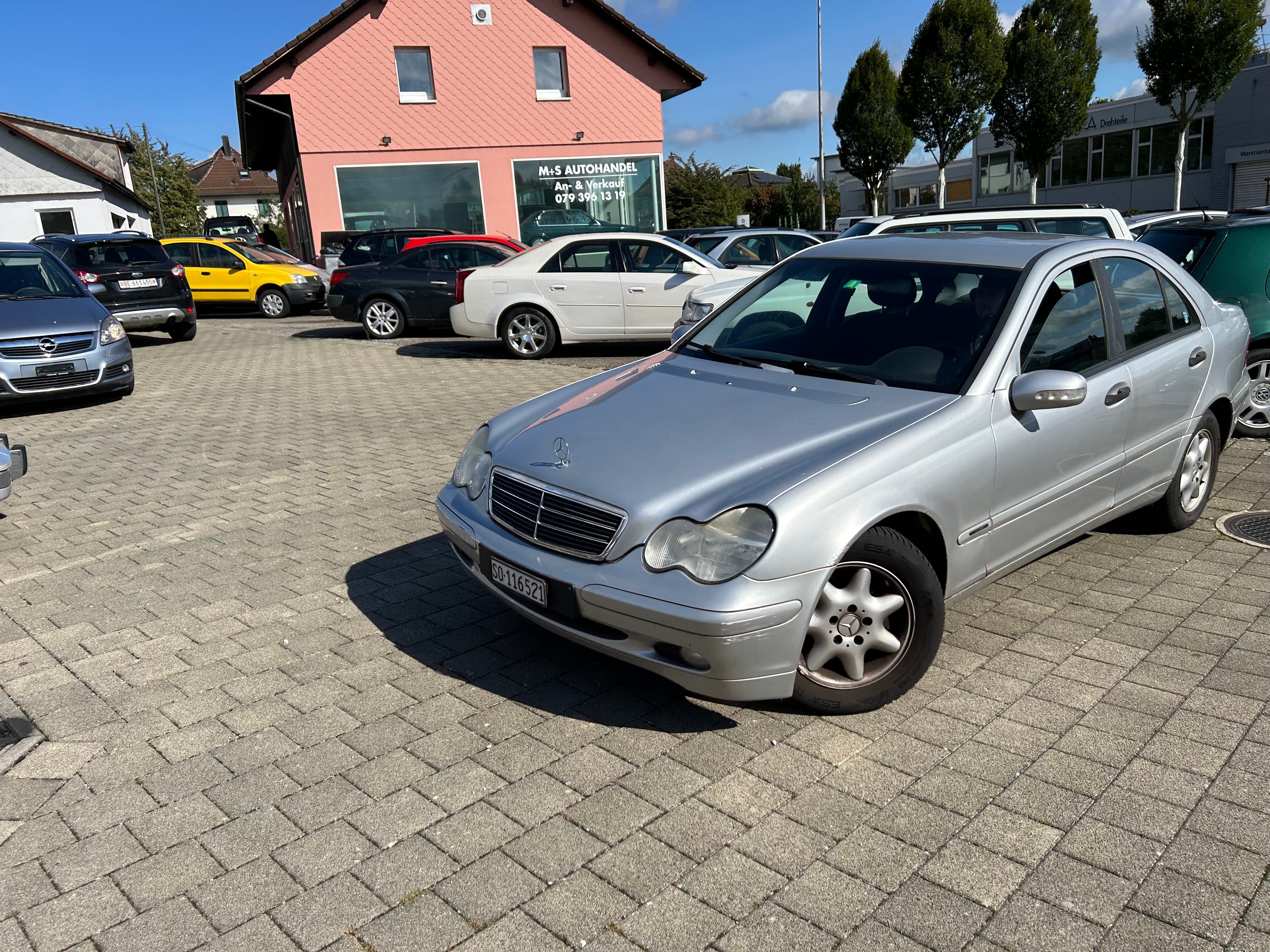 MERCEDES-BENZ C 180 Classic