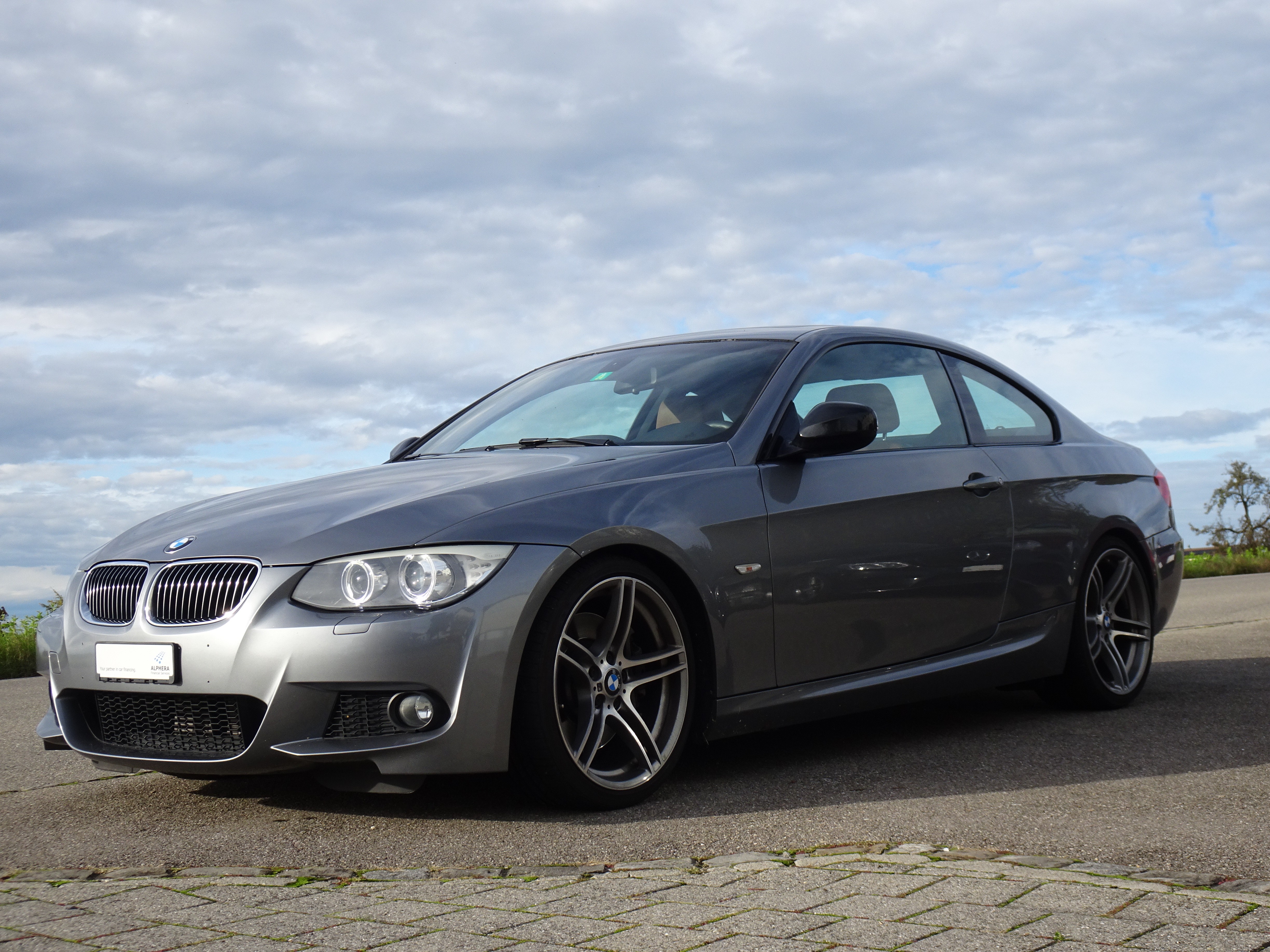 BMW 335i Coupé DSG