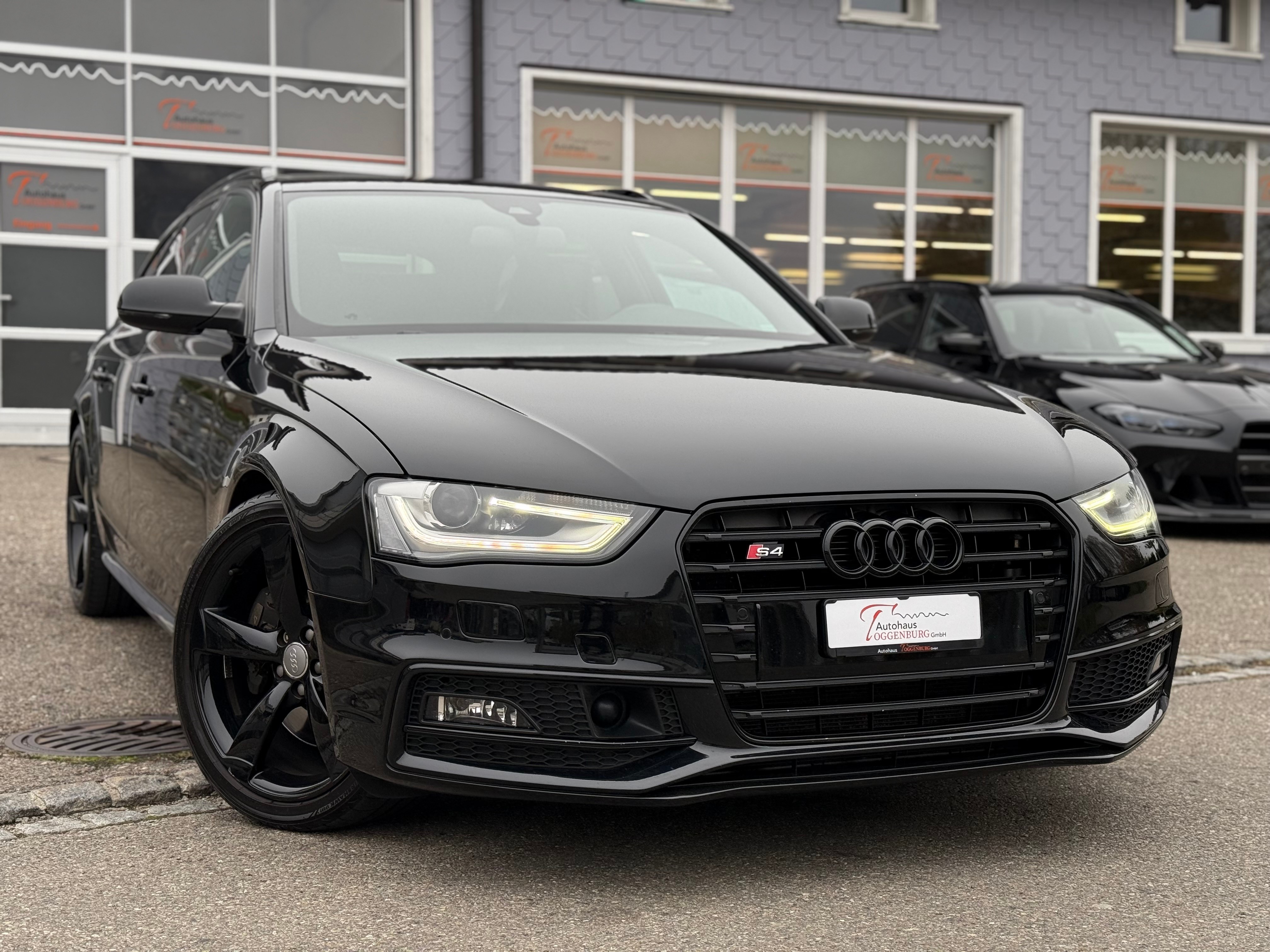 AUDI S4 Avant 3.0 TFSI quattro S-tronic *CH-Fahrzeug*