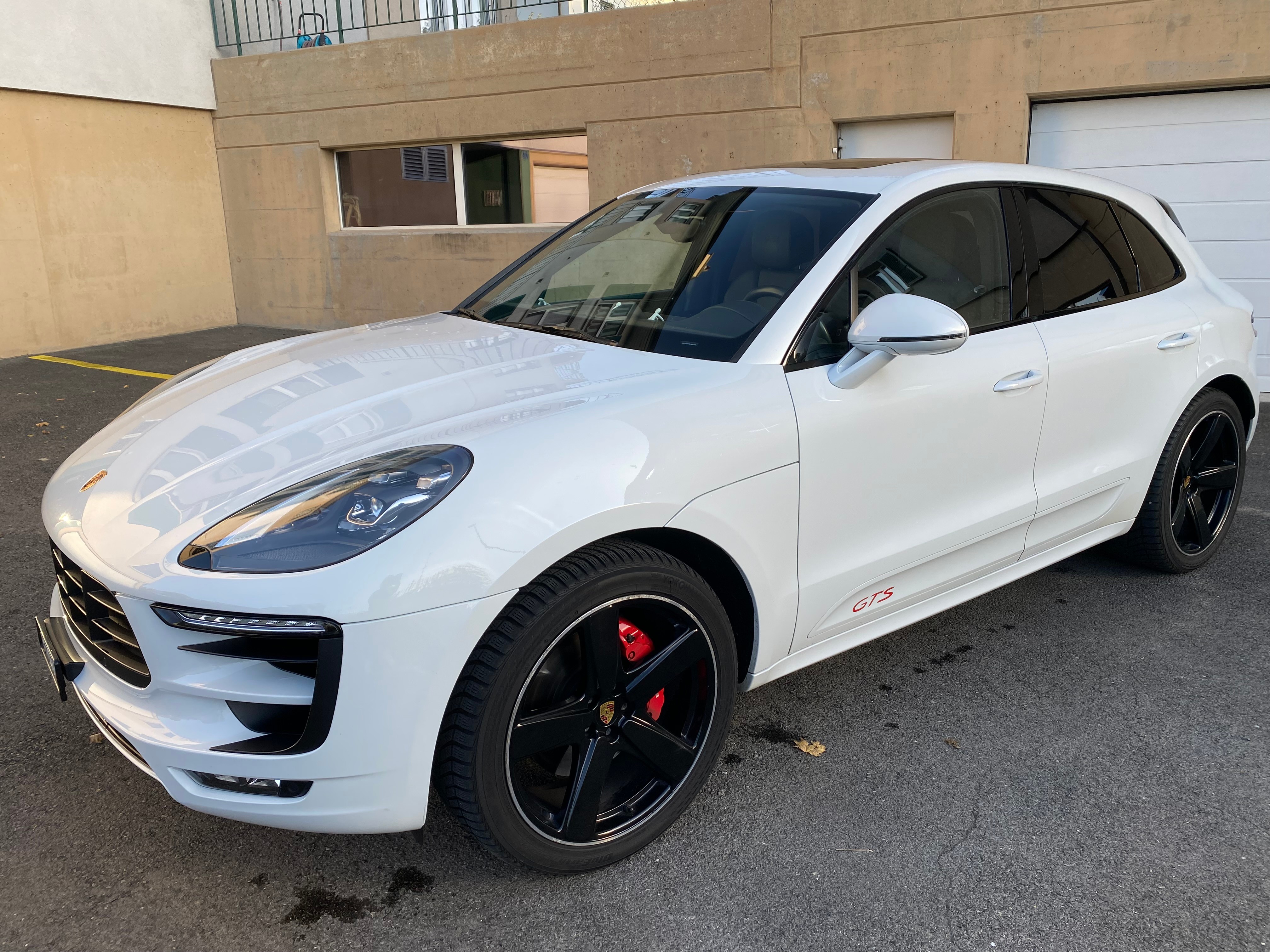 PORSCHE Macan GTS PDK