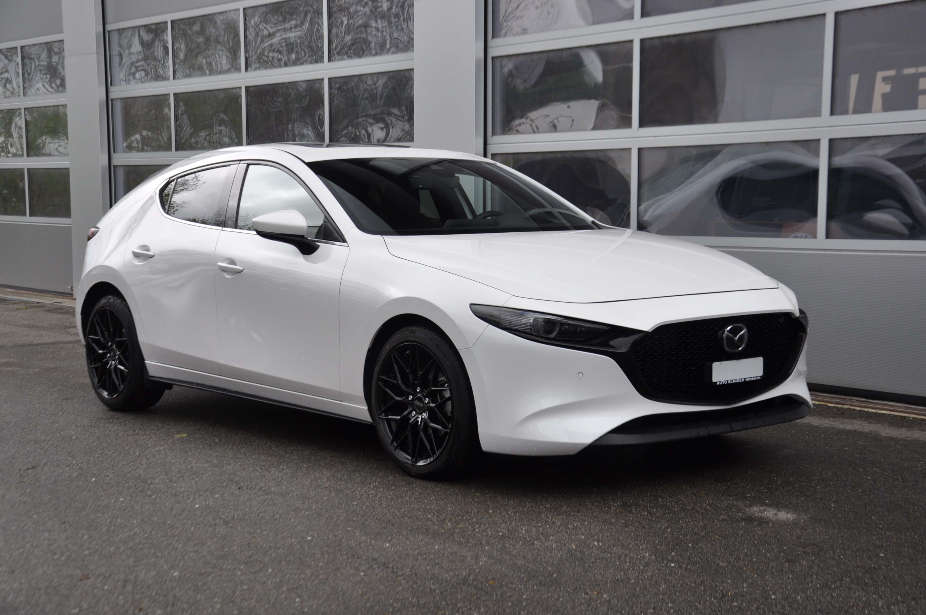 MAZDA 3 Hatchback SKYACTIV-X M Hybrid 186 Revolution Automat