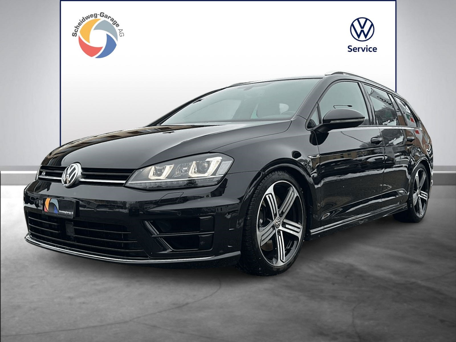 VW Golf Variant 2.0 TSI R 4 Motion DSG