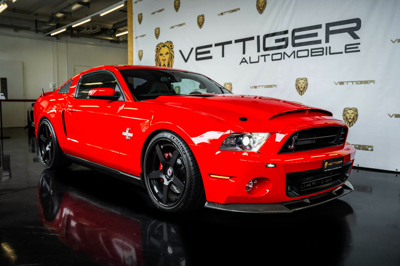 FORD Mustang Shelby GT500 Super Snake