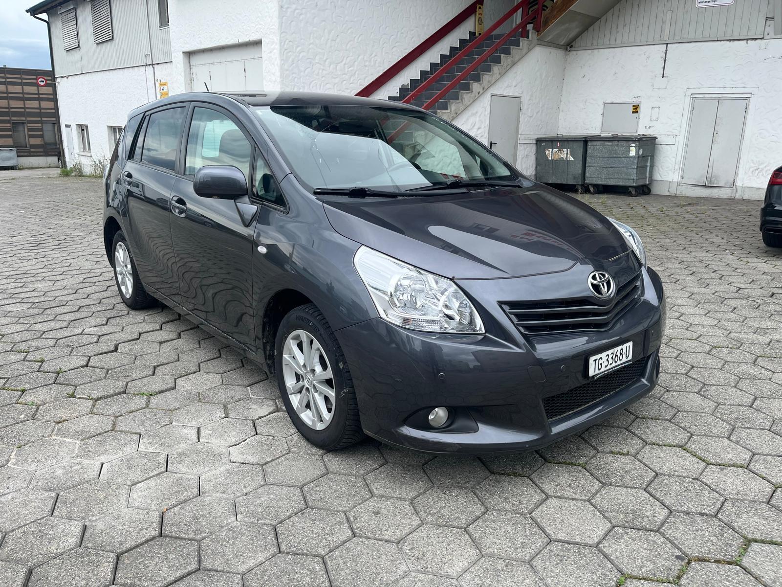 TOYOTA Verso 1.8 Family