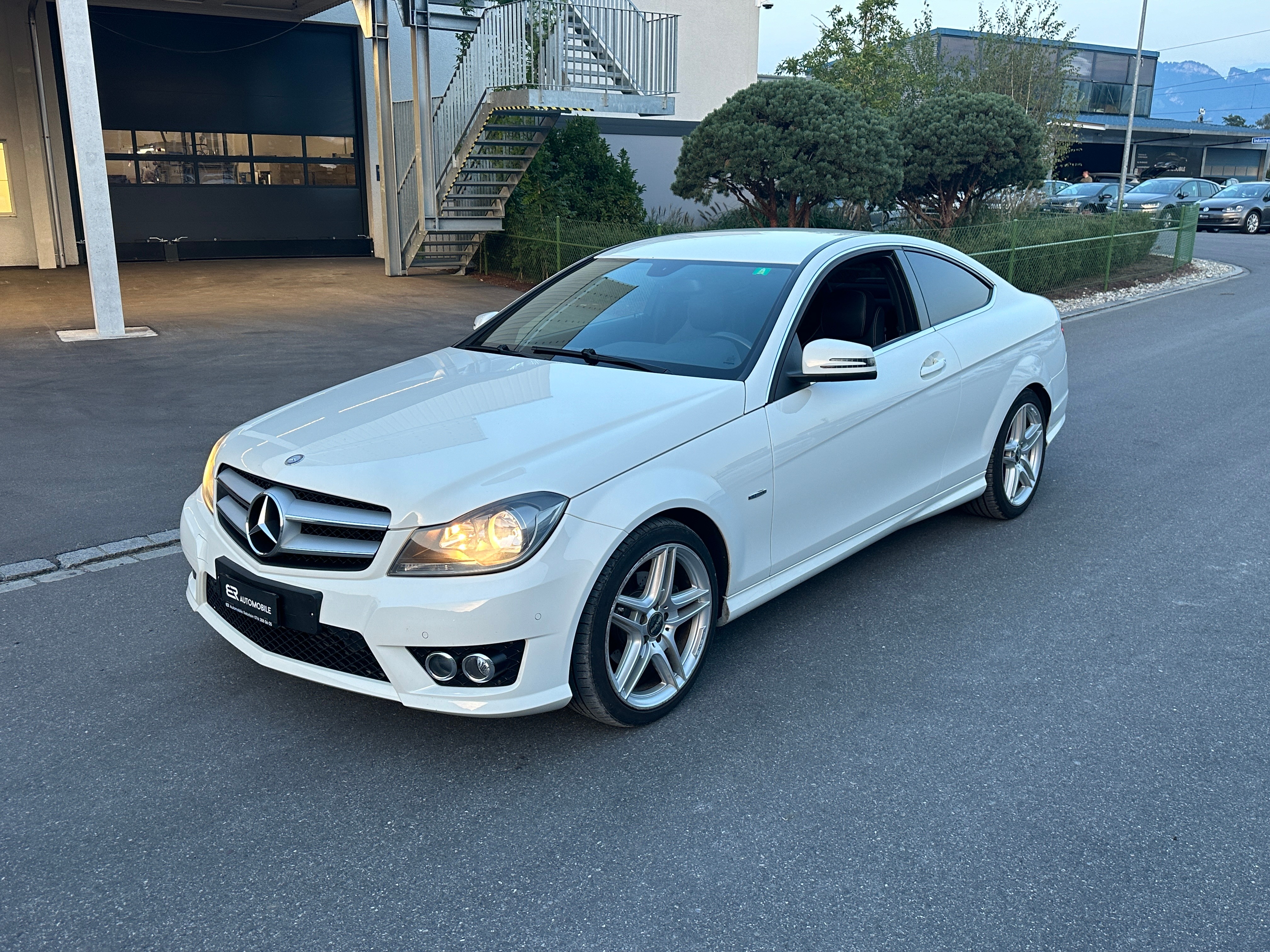 MERCEDES-BENZ C 220 CDI Coupé BlueEfficiency Edition