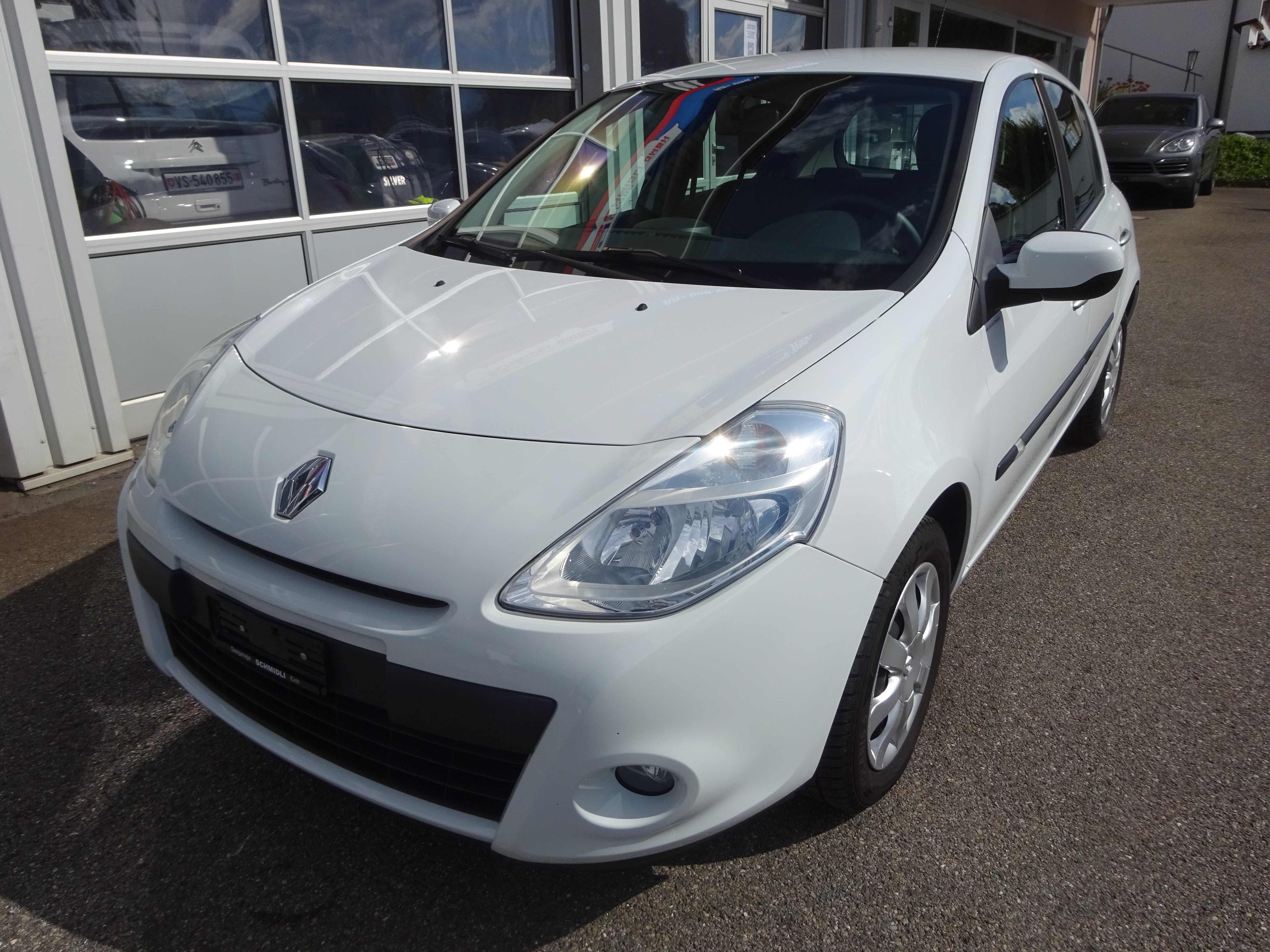 RENAULT Clio 1.2 16V Expression