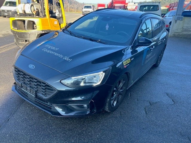 FORD Focus 1.0 SCTi Titanium